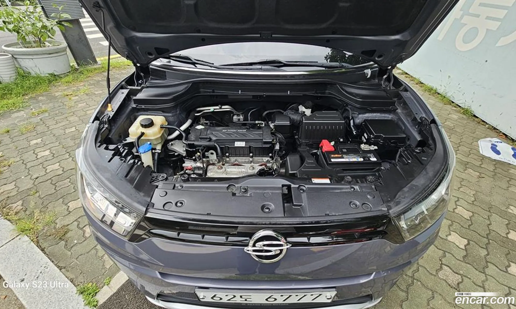 Kg Mobility Ssangyong Tivoli Lx 2Wd Luxury Model - фотография 8007917