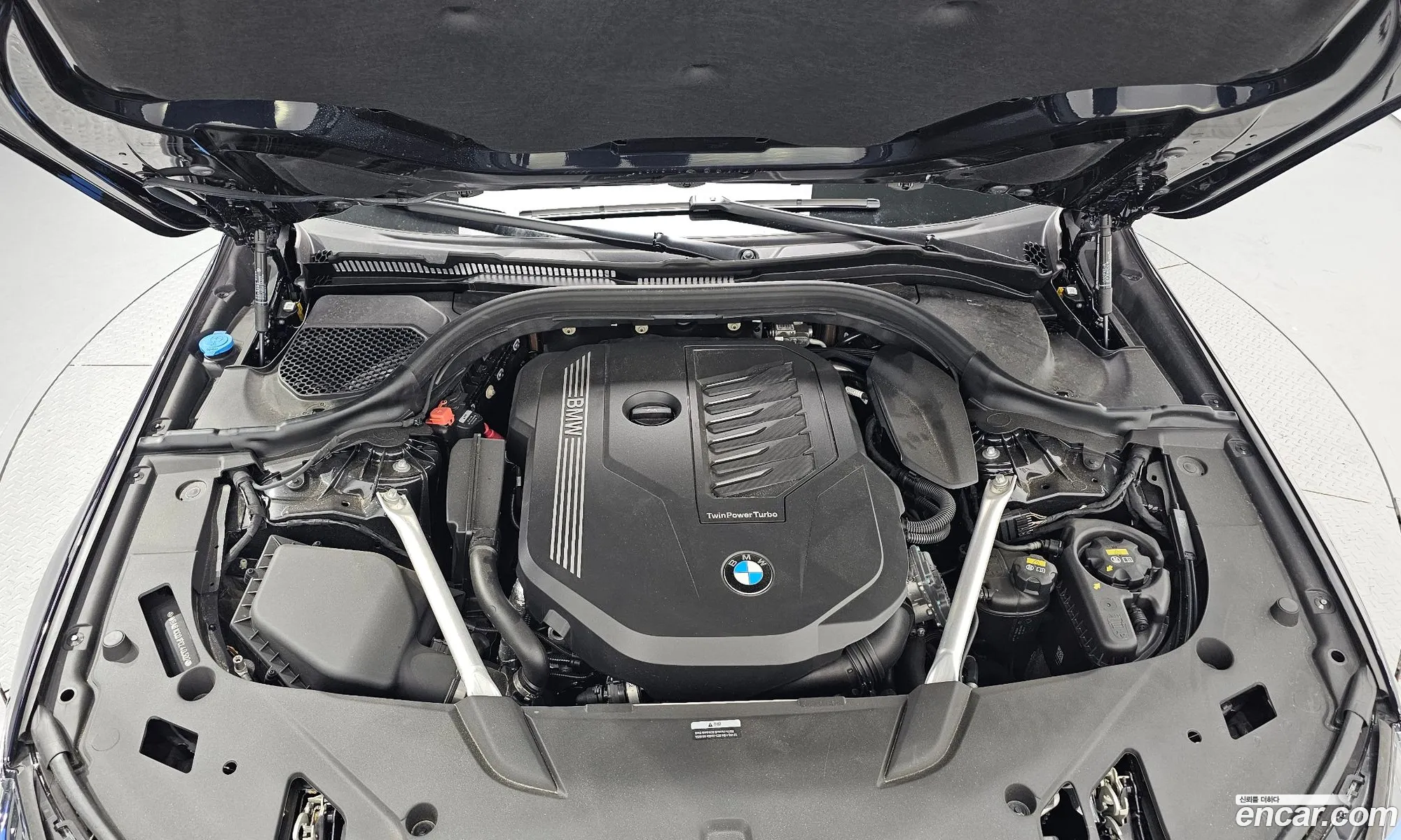 BMW 6 Series Gt G32 630I xDrive M Sports - фотография 8456836