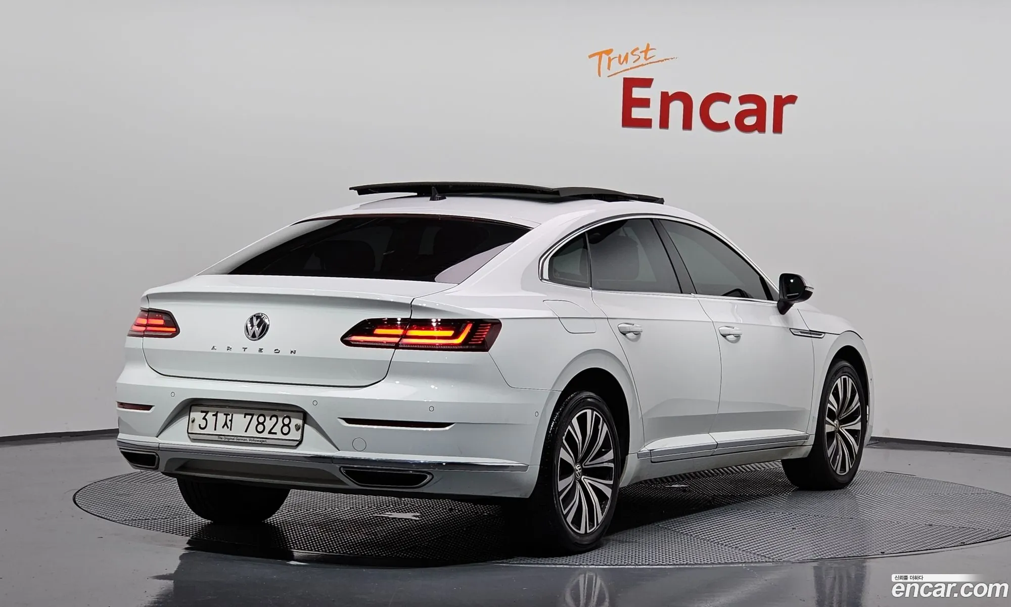 Volkswagen Arteon 20 Tdi Premium - фотография 8777833