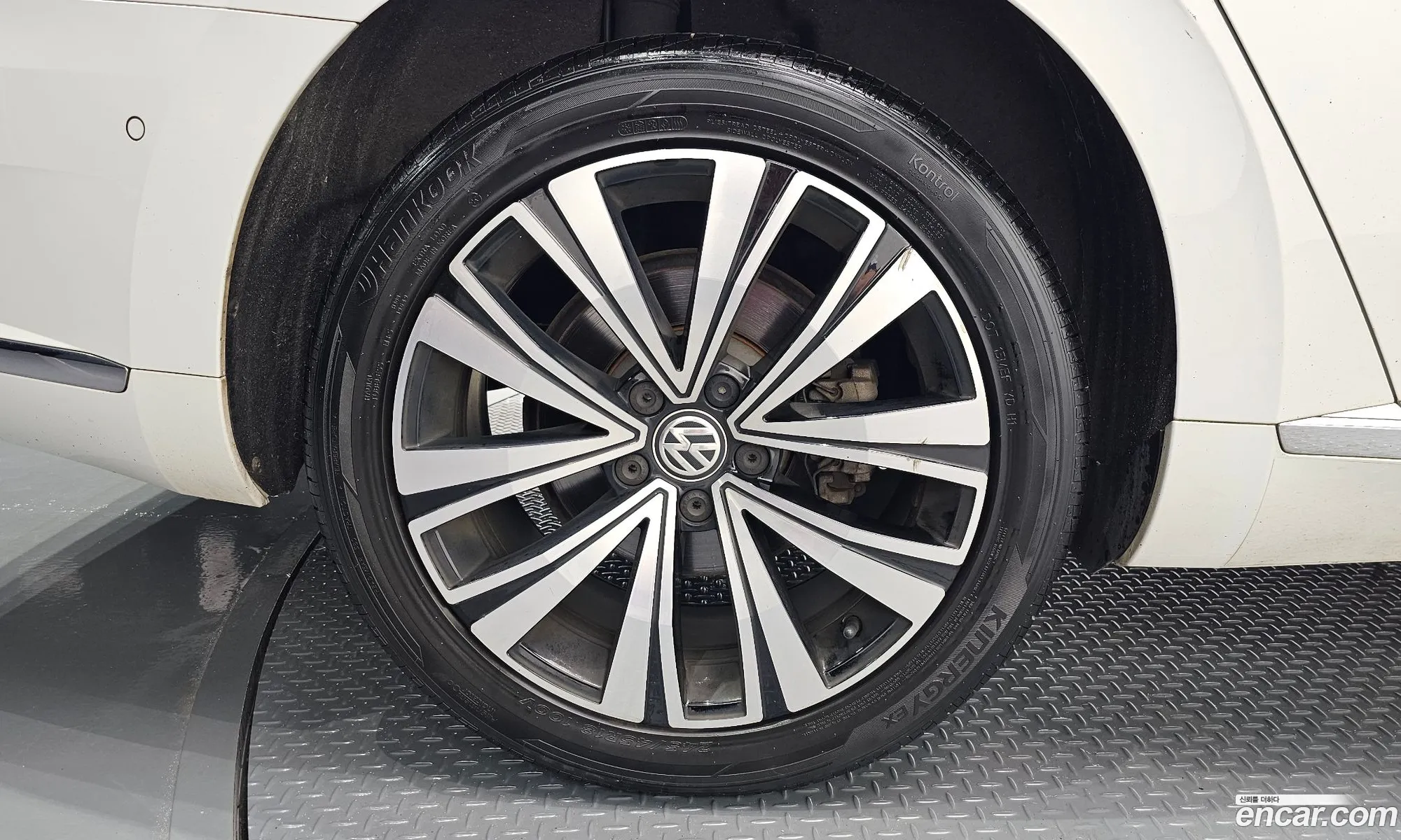 Volkswagen Arteon 20 Tdi Premium - фотография 8777836
