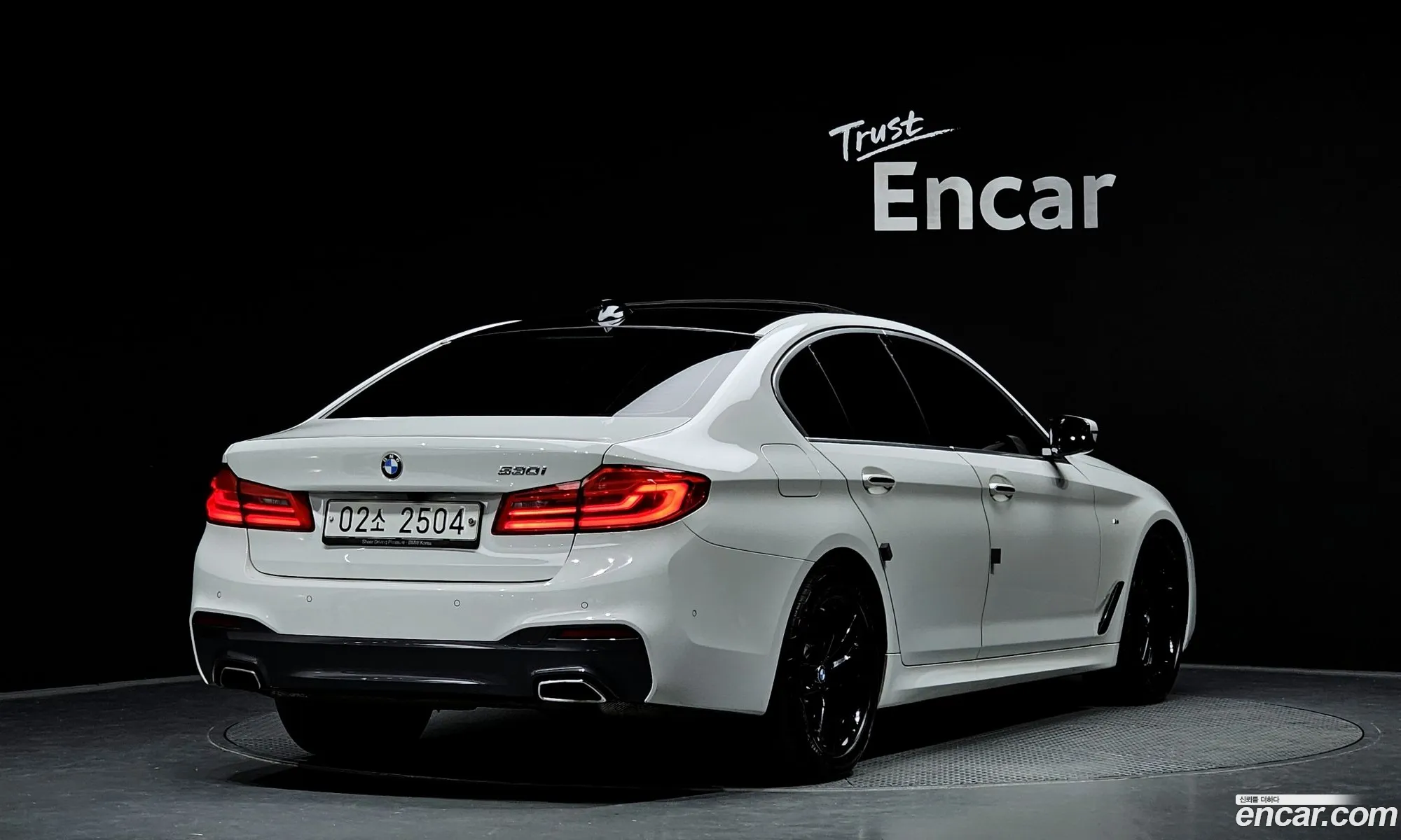 BMW 5 Series G30 530I M Sports - фотография 7760456
