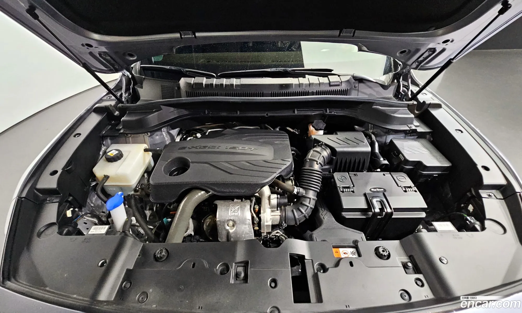 Kg Mobility Ssangyong Torres Gasoline 15 2Wd T7 - фотография 7556112