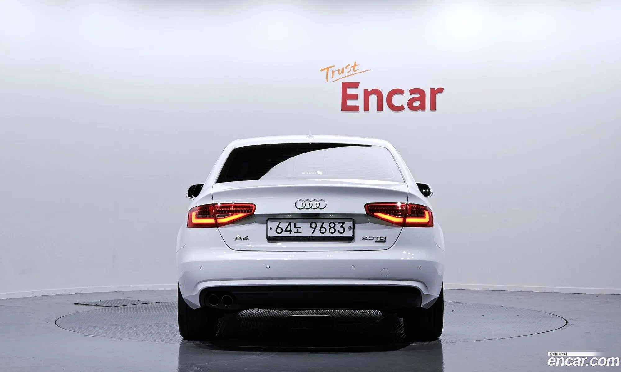 Audi New A4 20 Tdi Dynamic B8 - фотография 1390923