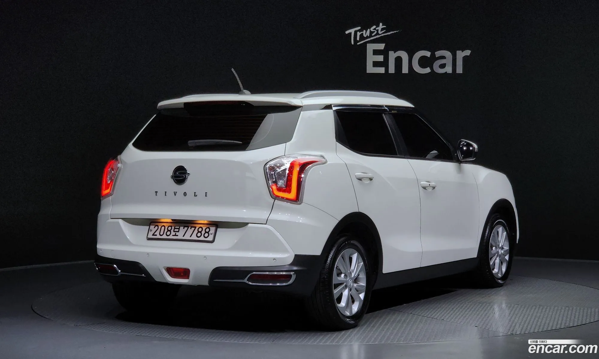 Kg Mobility Ssangyong Tivoli Armor Vx 2Wd - фотография 6990042