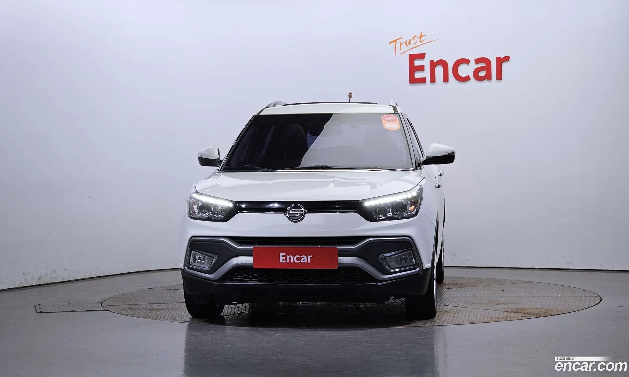 Kg Mobility Ssangyong Tivoli Air Diesel Ix 2Wd - фотография 8007877