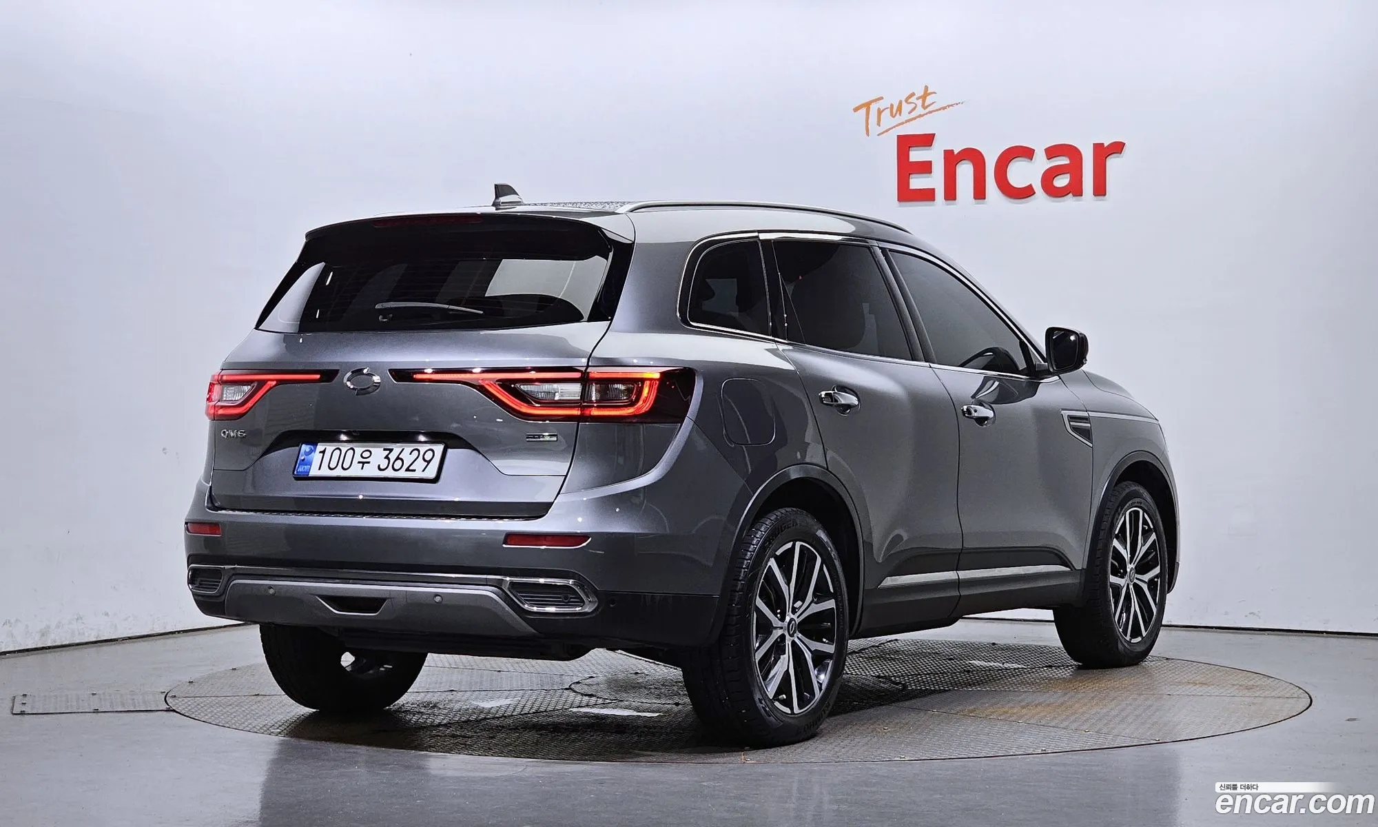 Renault Korea Samsung The New Qm6 20 Lpe Re Signature 2Wd - фотография 7874933