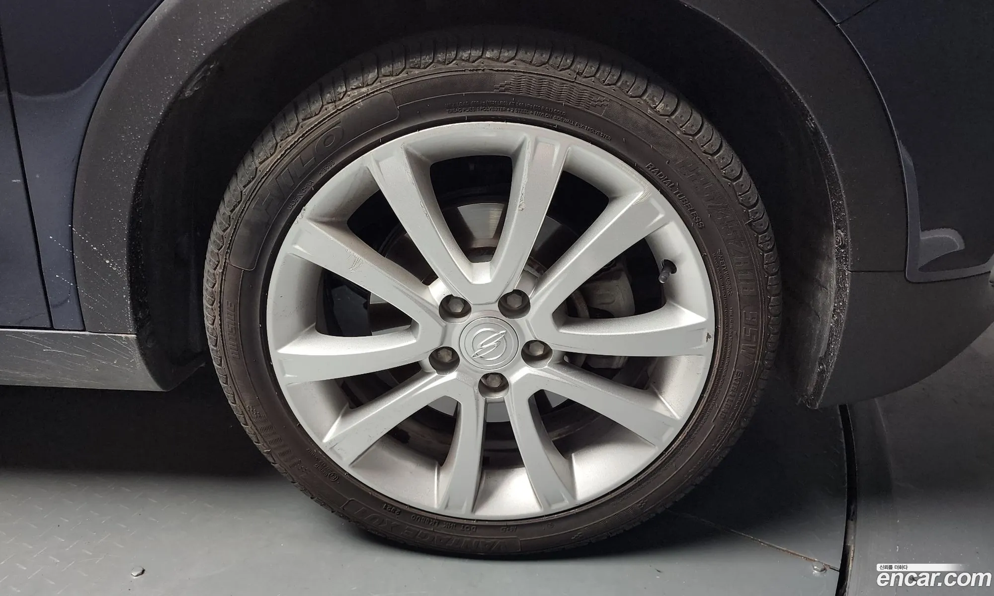 Kg Mobility Ssangyong Tivoli Air Diesel Ix 2Wd - фотография 7263804