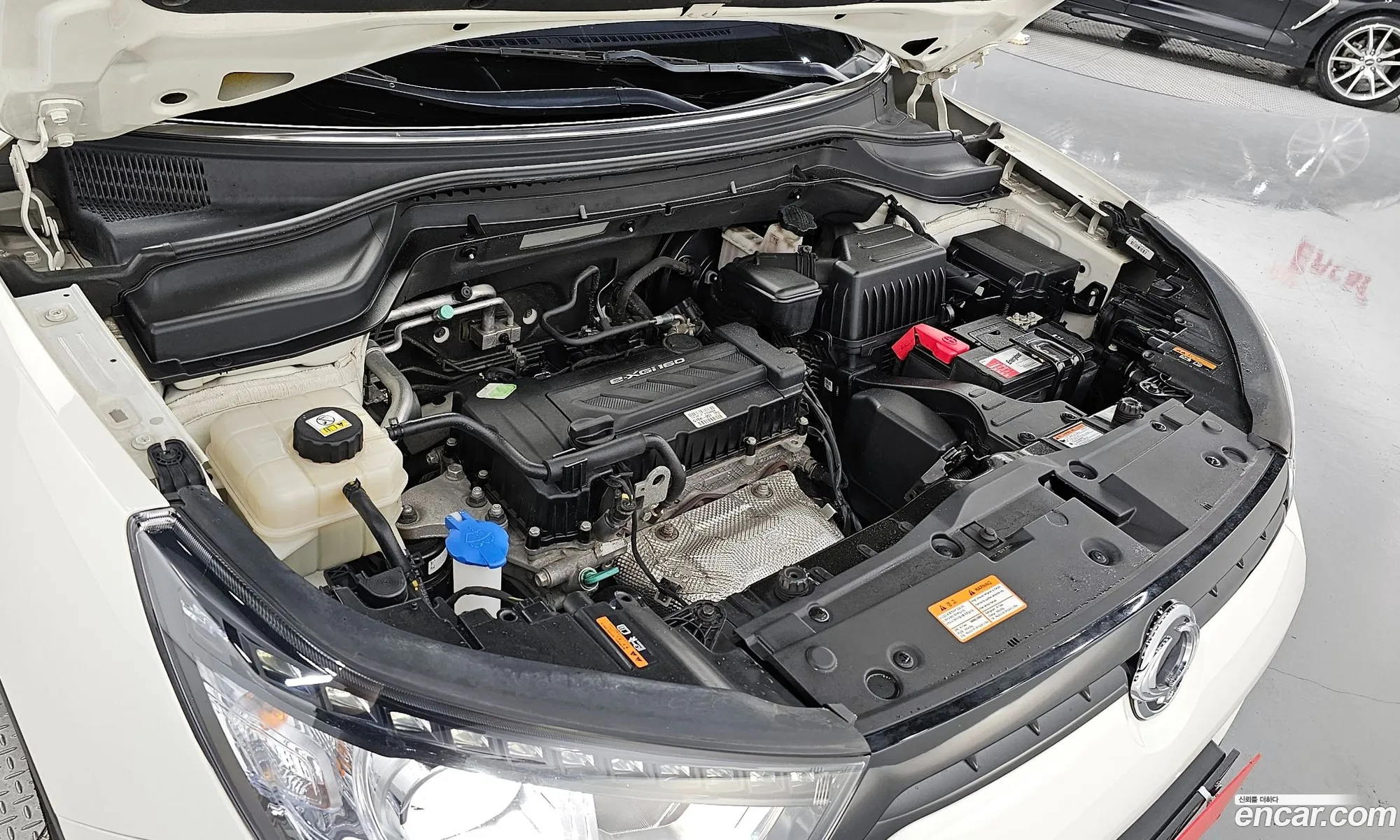 Kg Mobility Ssangyong Tivoli Armor Gear Edition 2Wd - фотография 7265095