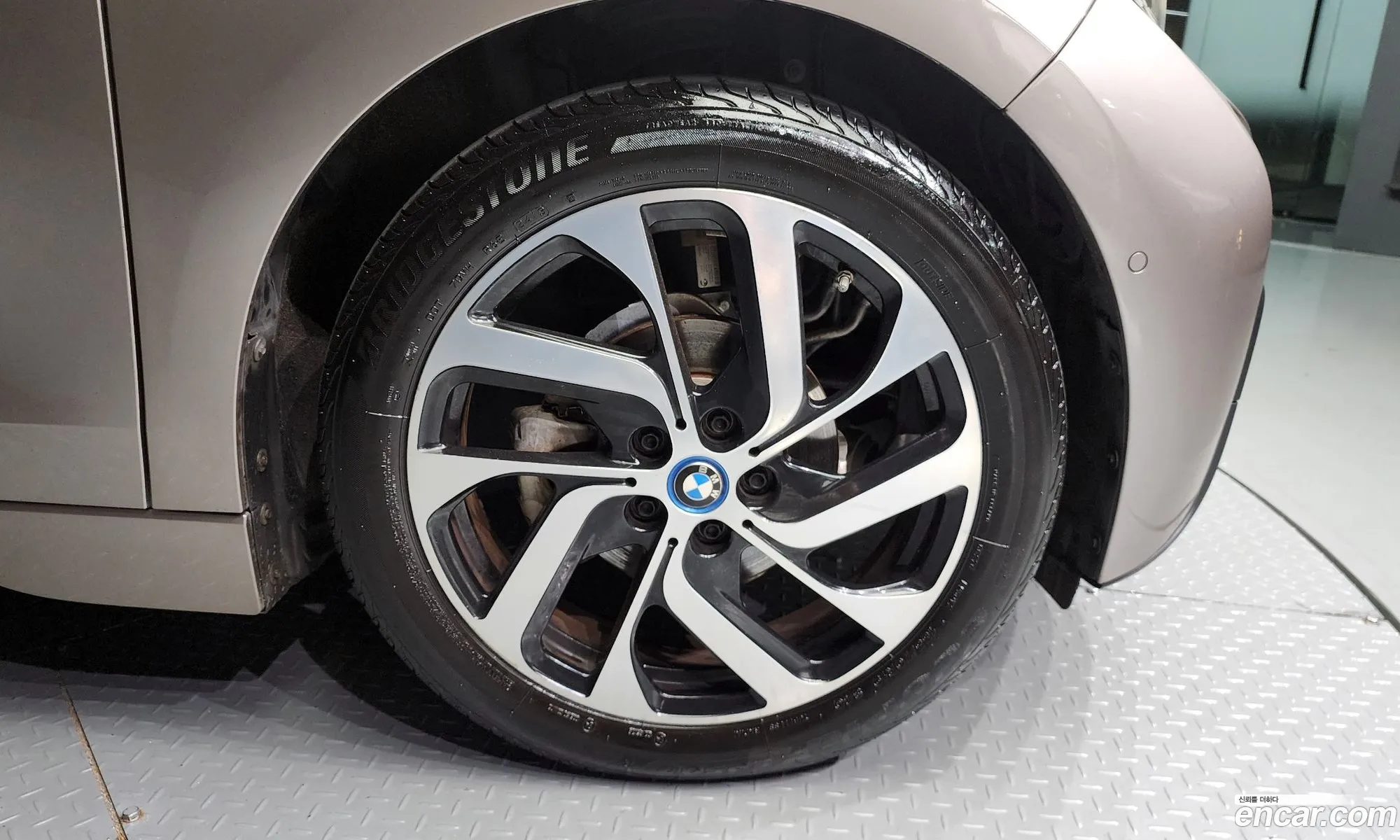 BMW I3 Sole - фотография 6811563