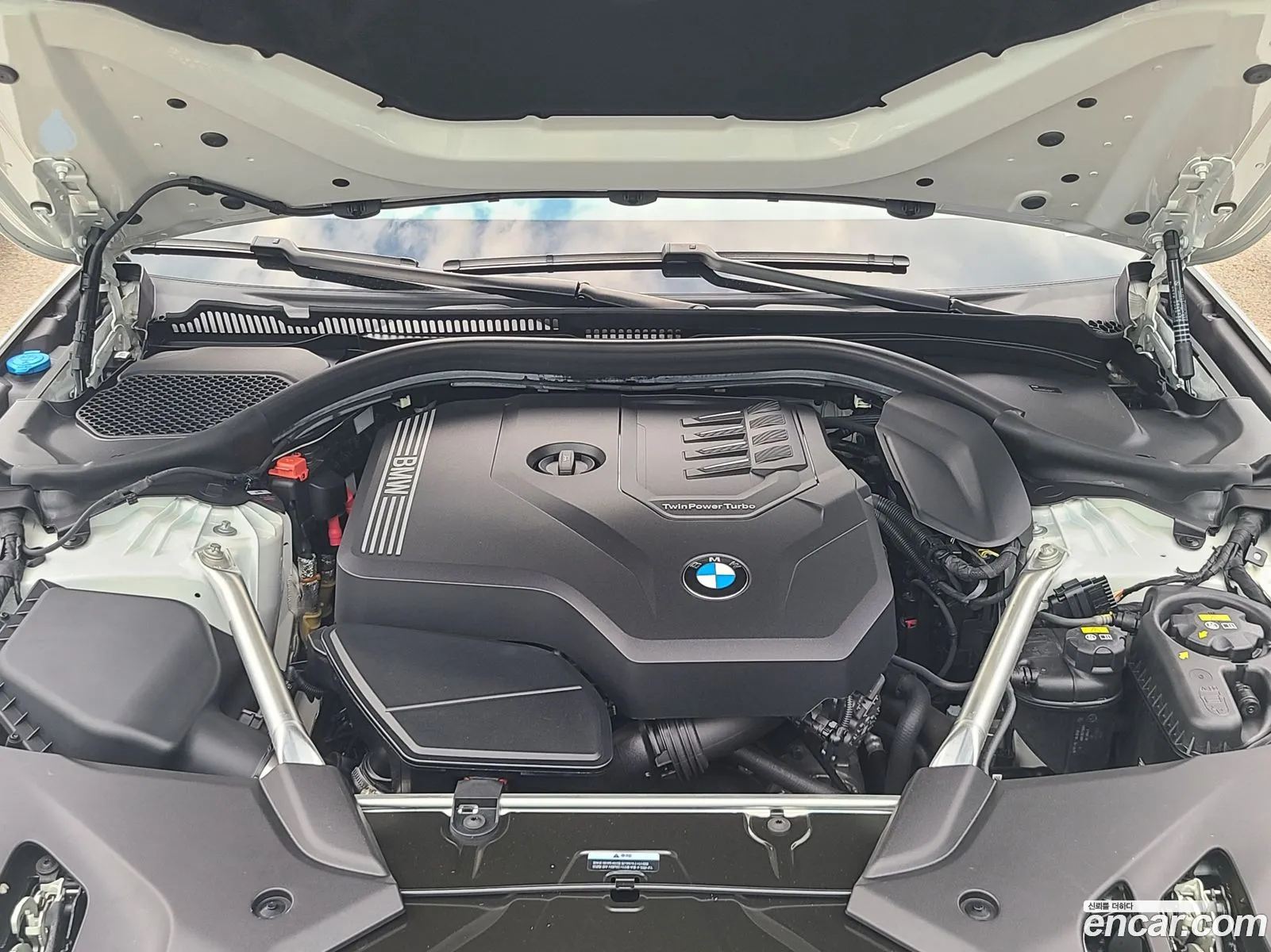 BMW 5 Series G30 520I M Sports - фотография 4849731