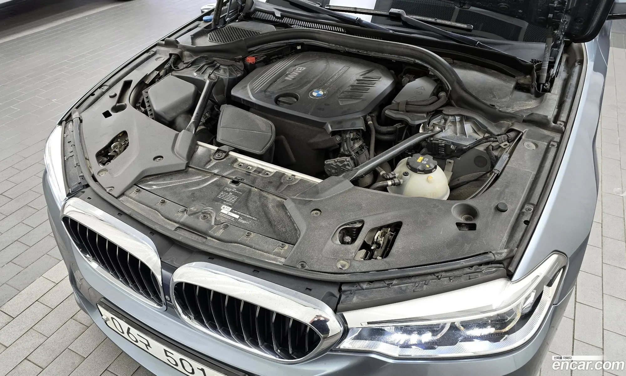 BMW 5 Series G30 520D xDrive M Sport Plus - фотография 7364396