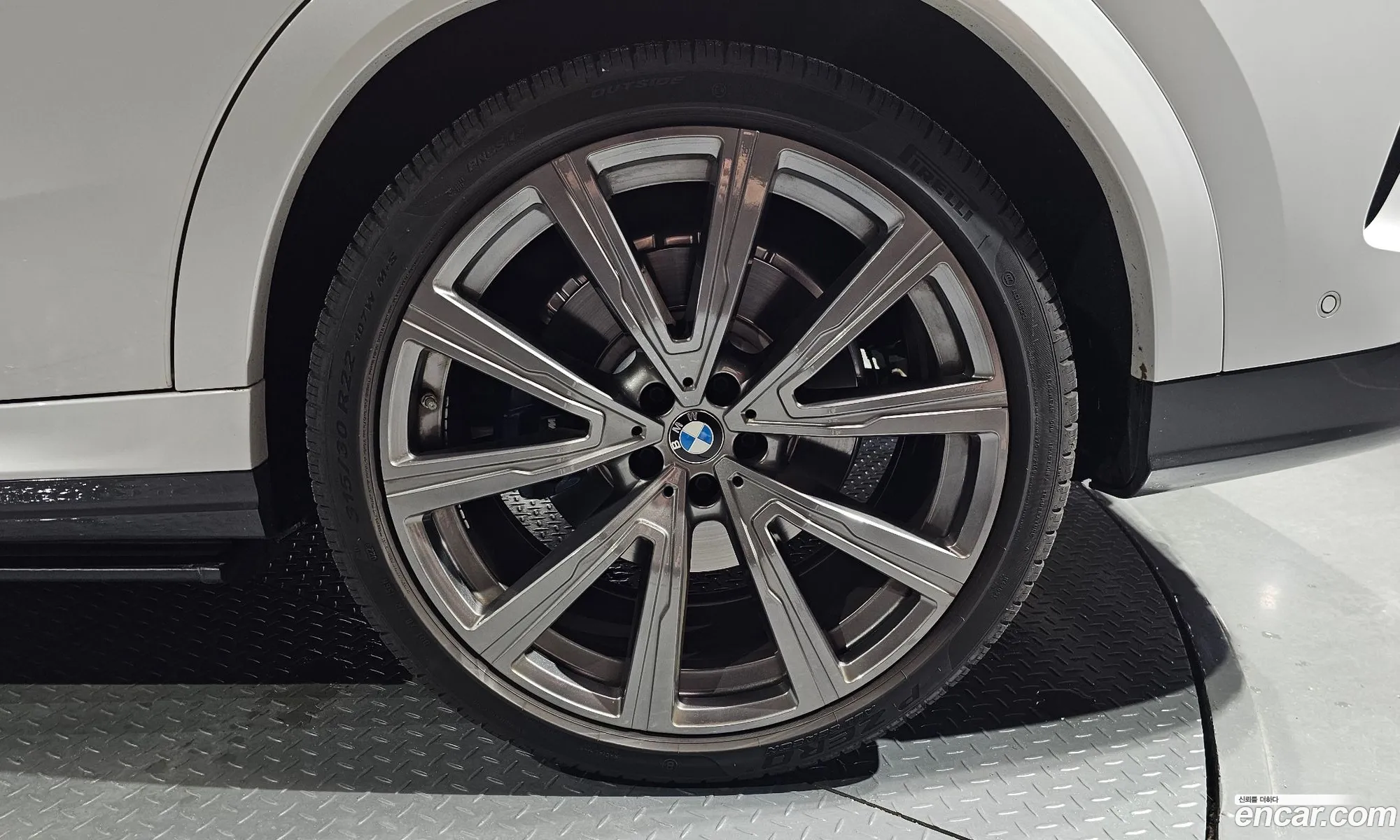 BMW X6 G06 xDrive40I M Sports Online Exclusive - фотография 13685740