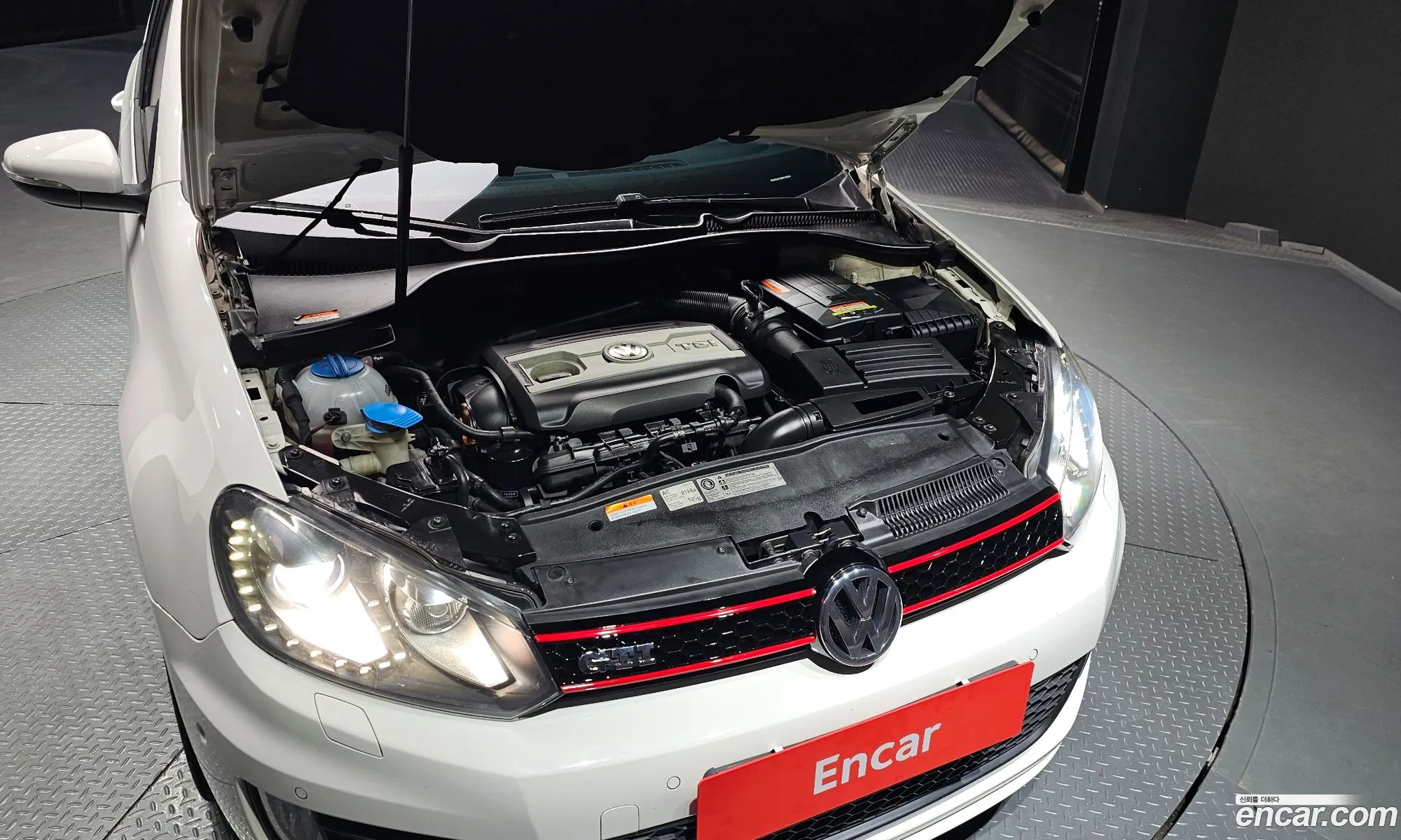 Volkswagen Golf 6Th Generation 20 Gti 5-Door - фотография 8483138
