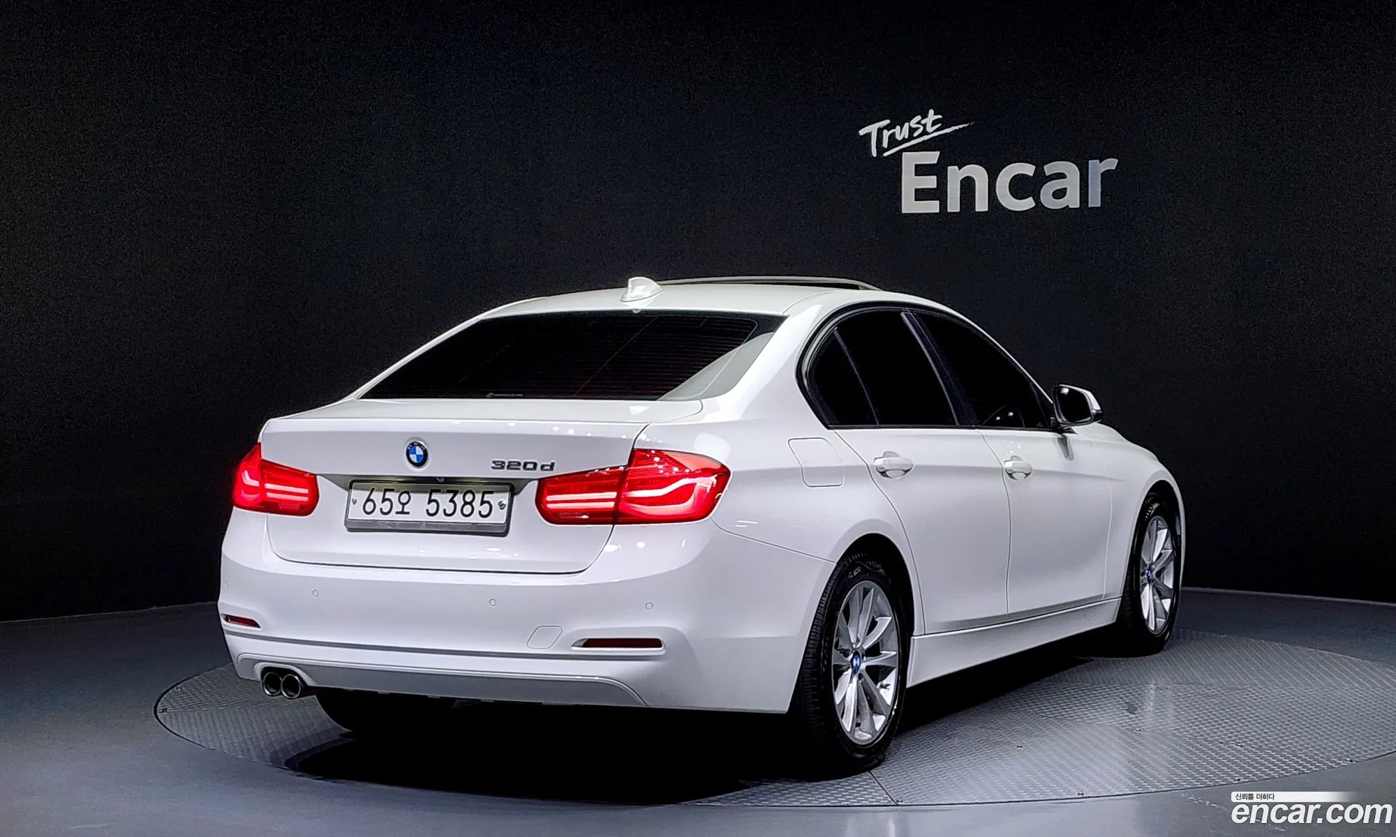 BMW 3 Series F30 320D - фотография 4849714