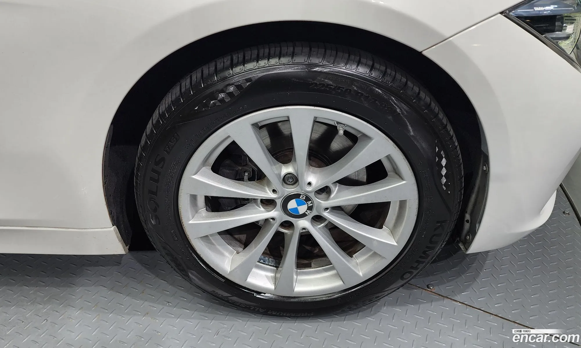 BMW 3 Series F30 320D - фотография 4849717