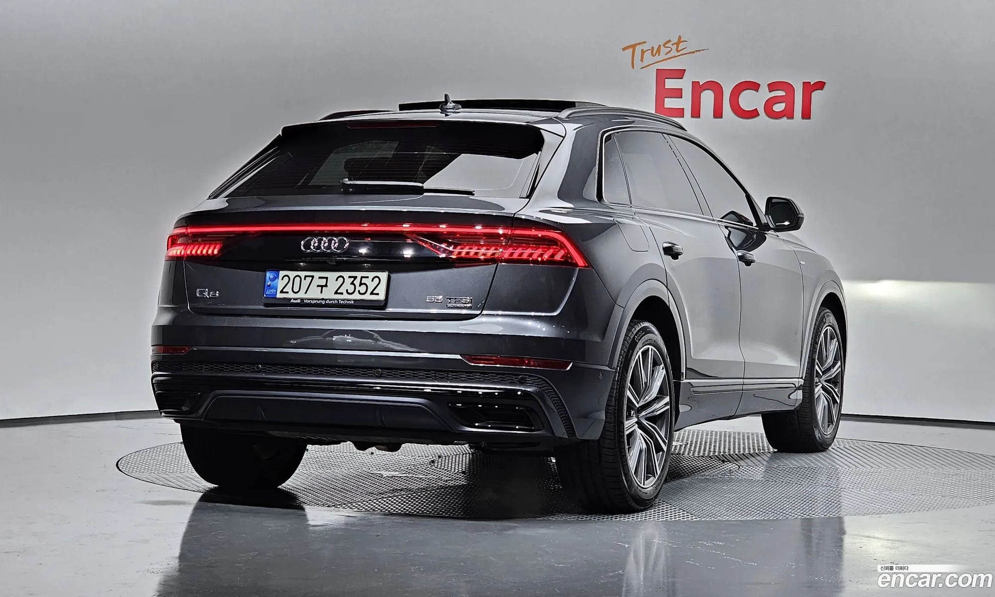 Audi Q8 4M 55 Tfsi Quattro Premium - фотография 1450569