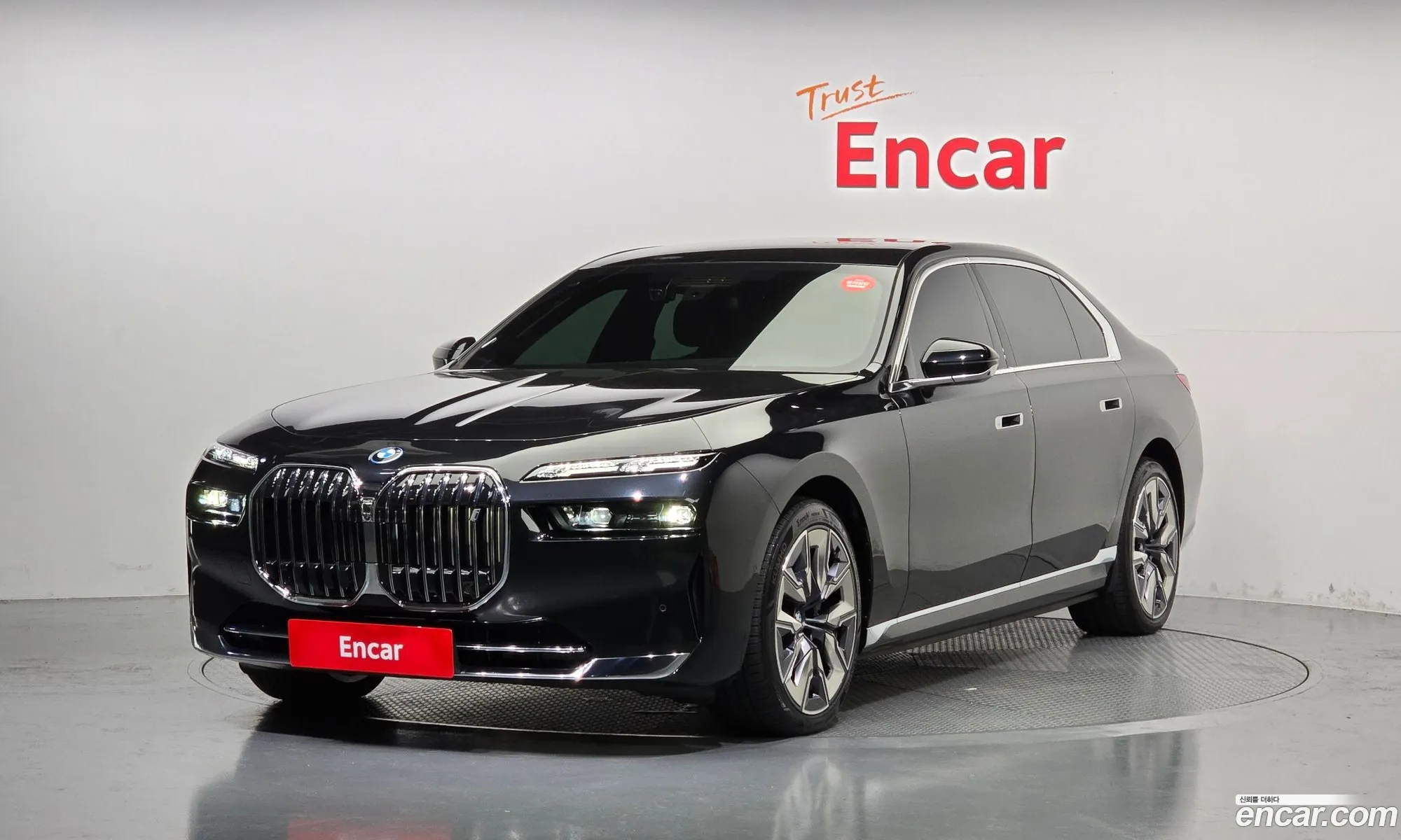 BMW I7 G70 xDrive 60 Design Pure Excellence - фотография 8445156