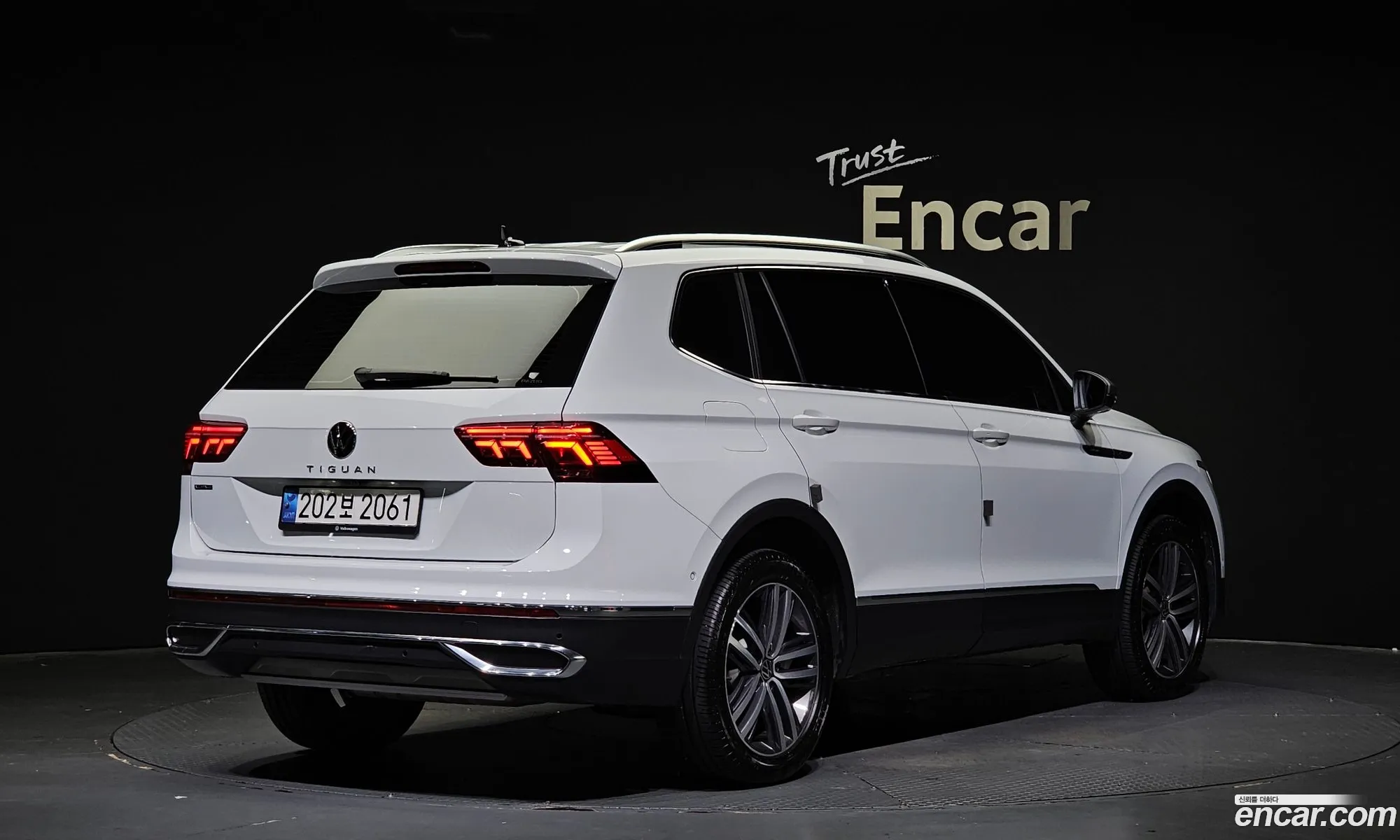 Volkswagen Tiguan Allspace 20 Tsi Prestige - фотография 8189490