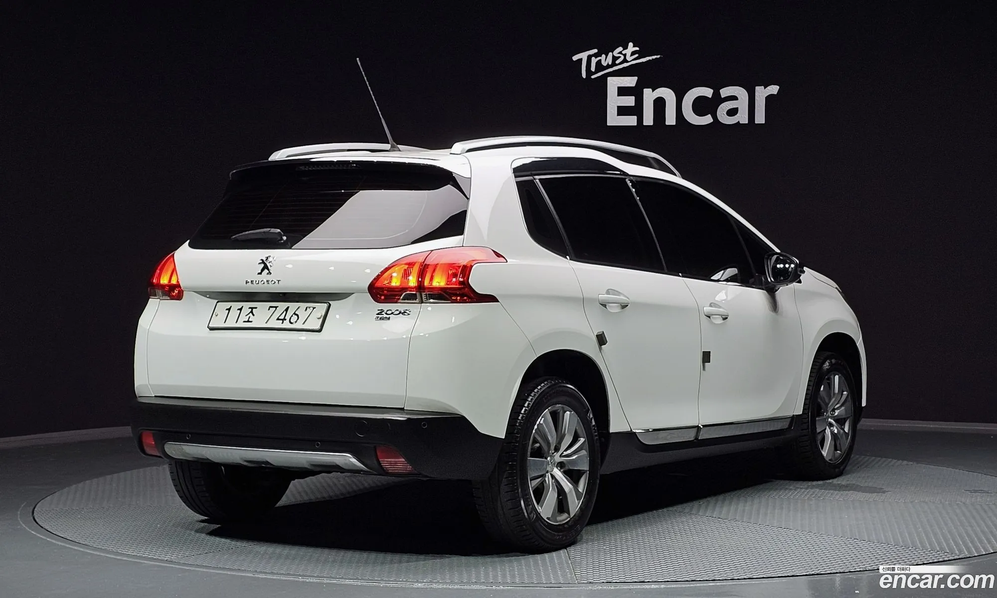 Peugeot 2008 16 E-Hdi Pelin L - фотография 4893817