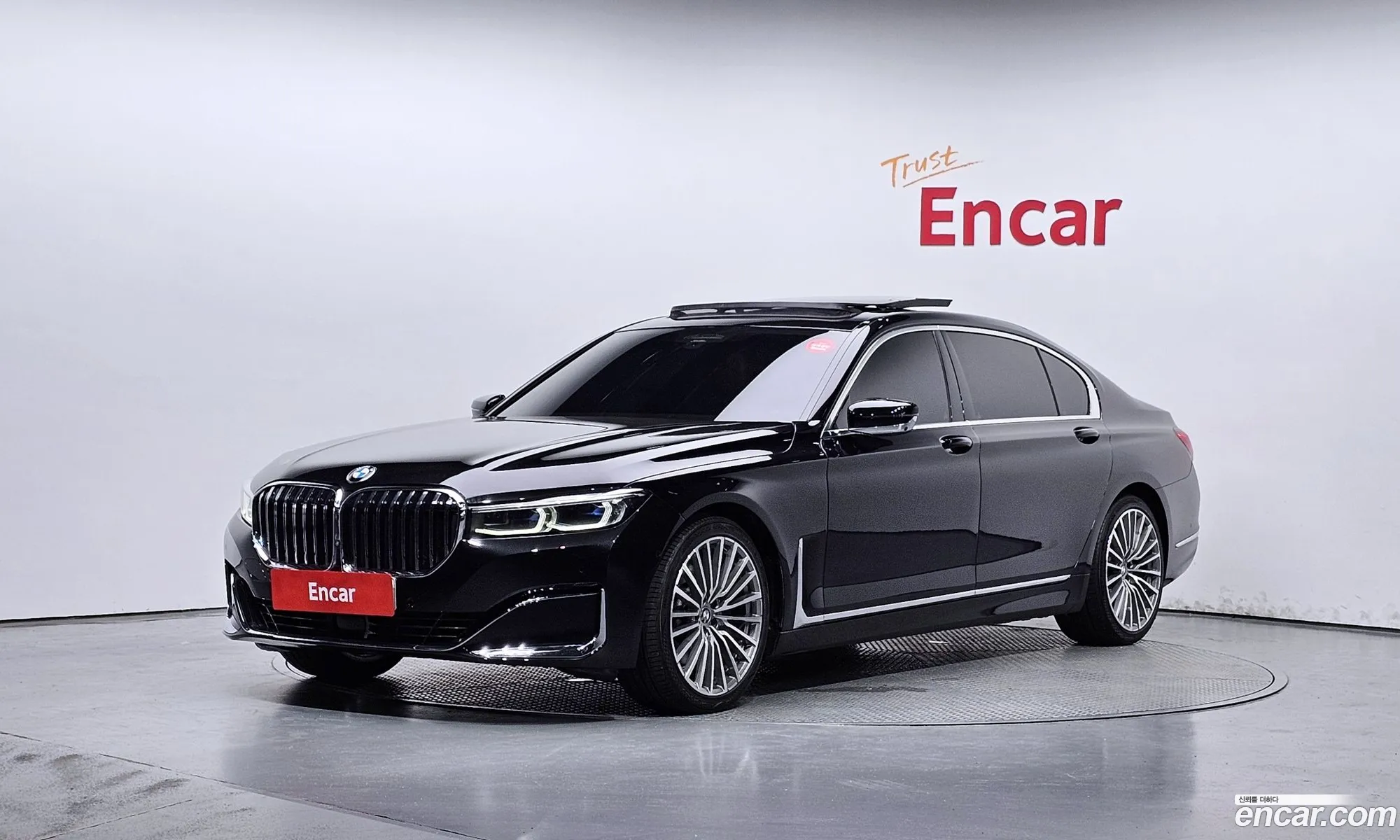 BMW 7 Series G11 730Ld xDrive Design Pure Excellence - фотография 13700938