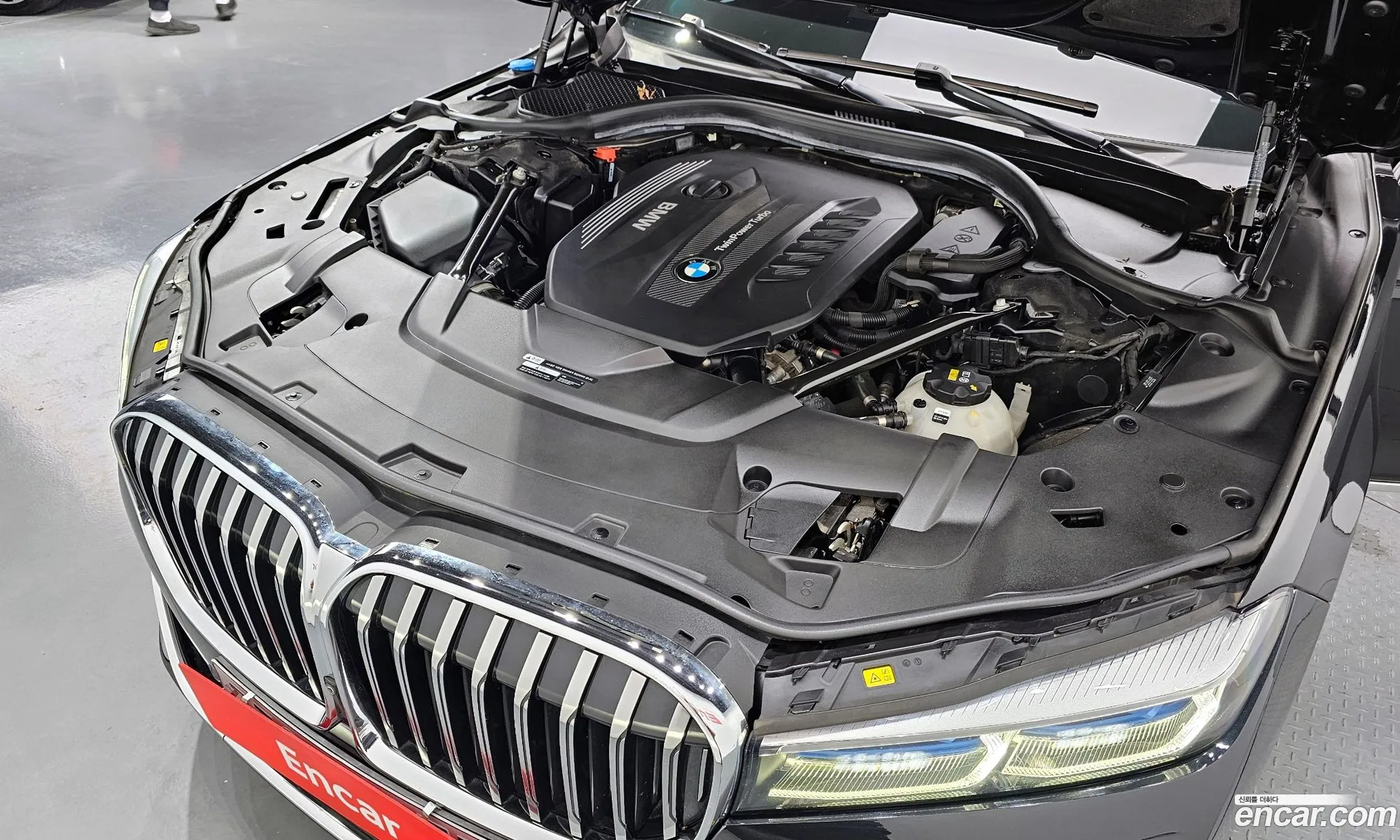 BMW 7 Series G11 730Ld xDrive Design Pure Excellence - фотография 13700943