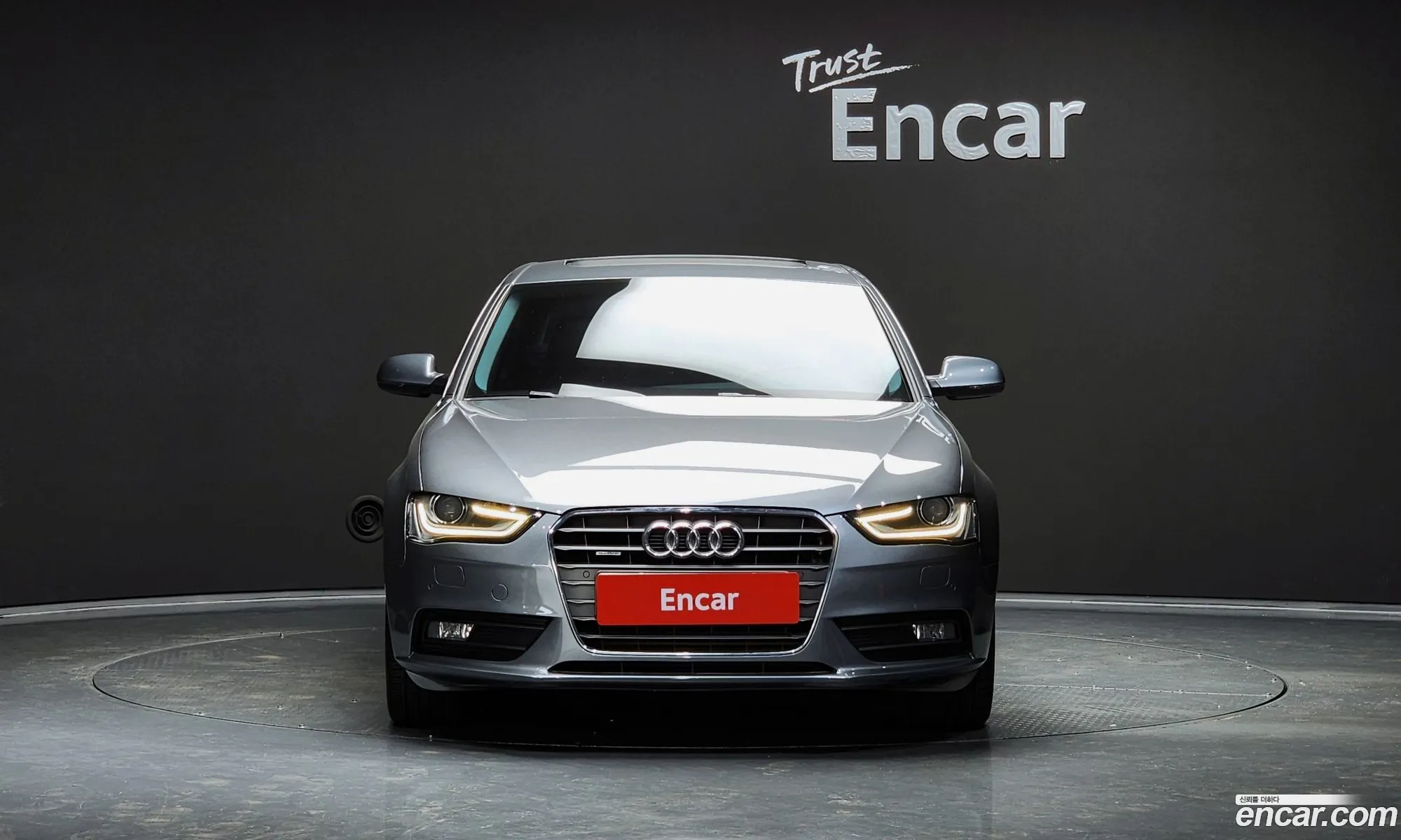 Audi New A4 20 Tfsi Quattro B8 - фотография 1199094