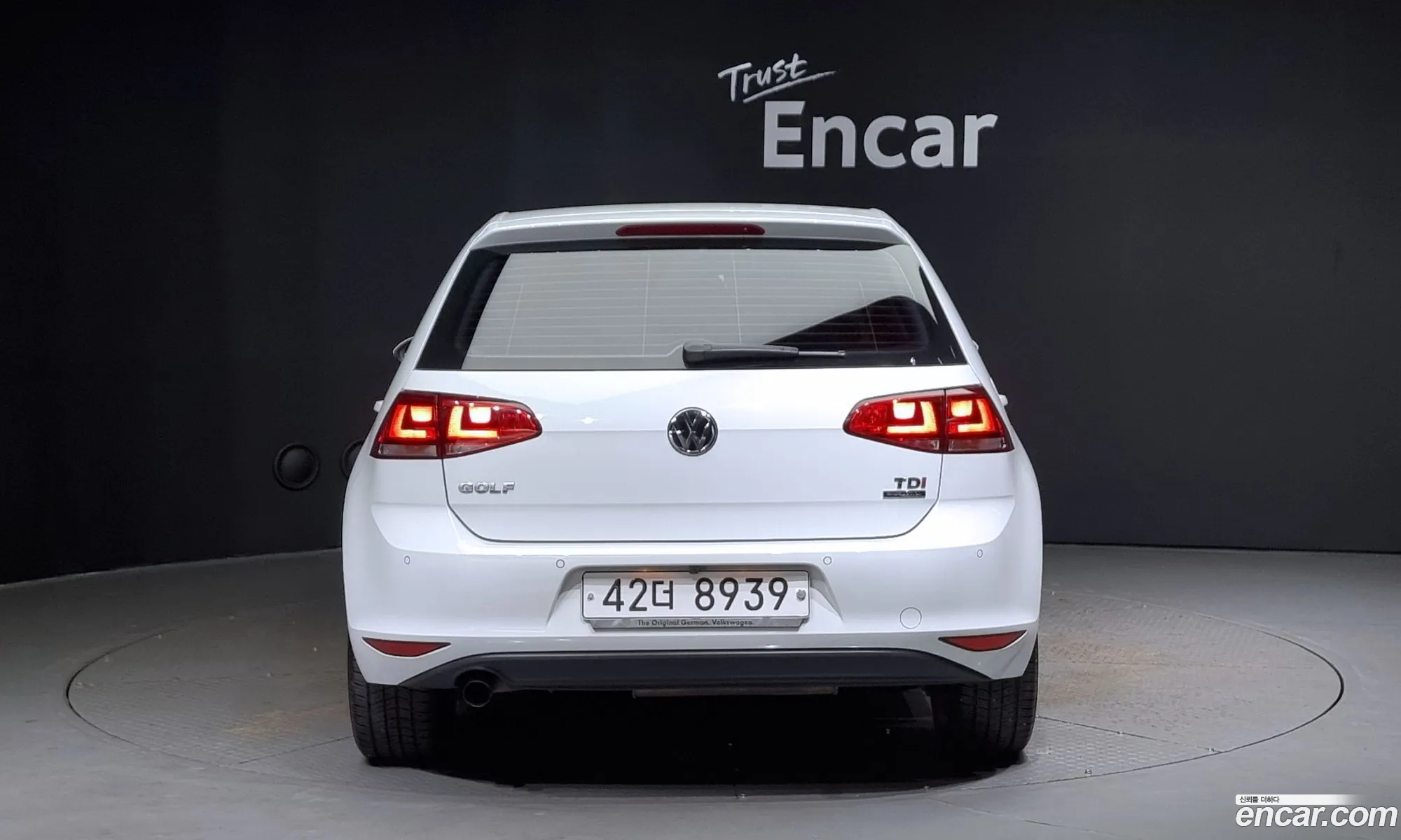 Volkswagen Golf 7Th Generation 16 Tdi - фотография 8191856