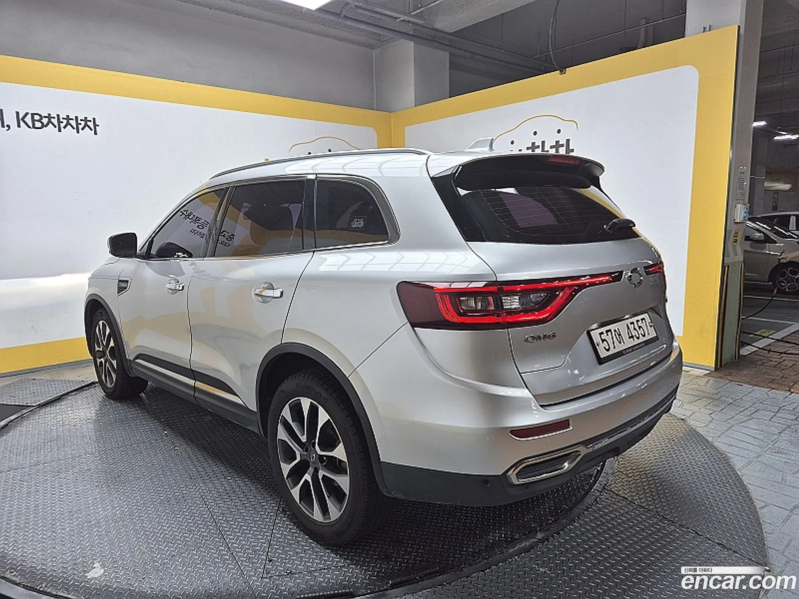 Renault Korea Samsung Qm6 Diesel 4Wd Re Signature - фотография 8270084