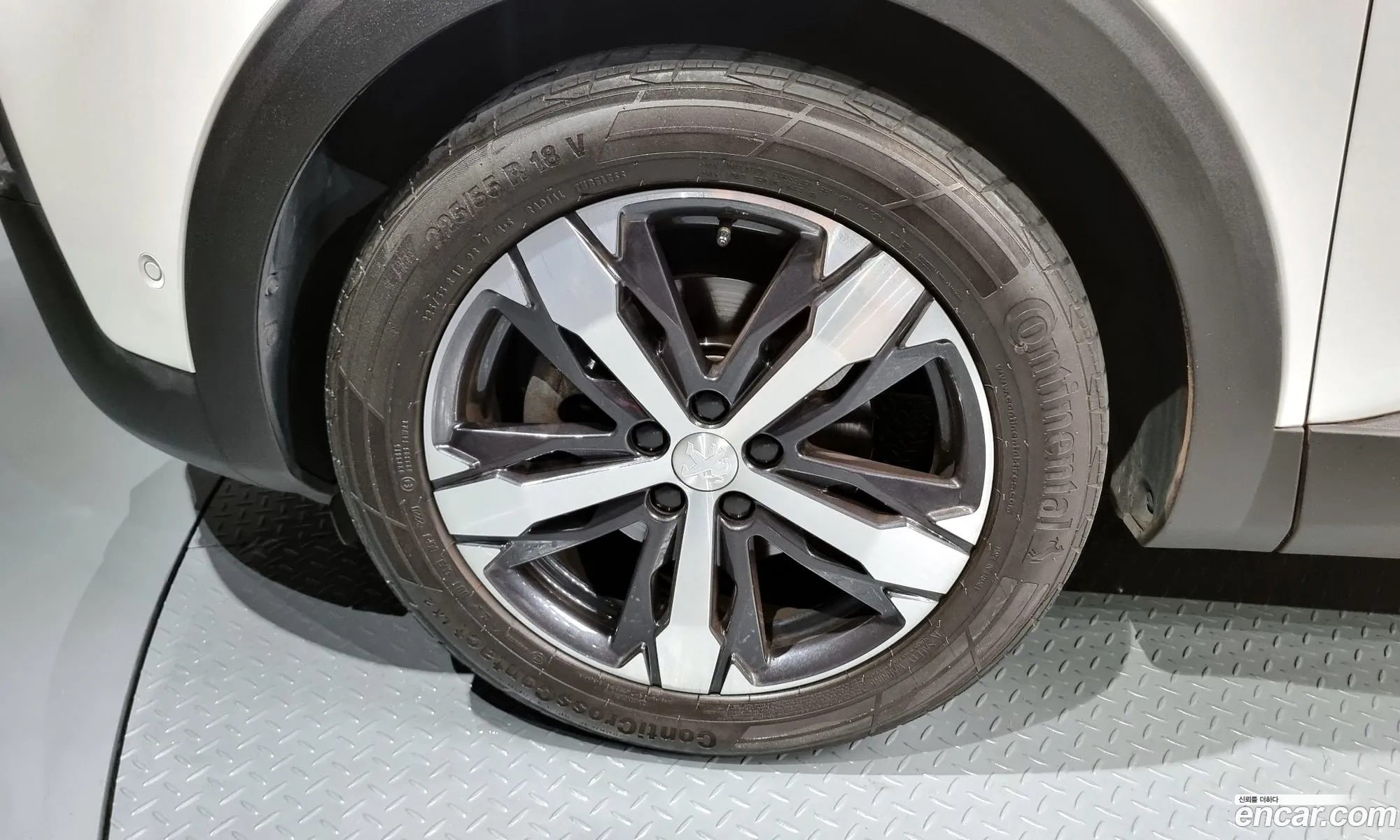 Peugeot 3008 2Nd Generation 15 Bluehdi Gt Line - фотография 4893869