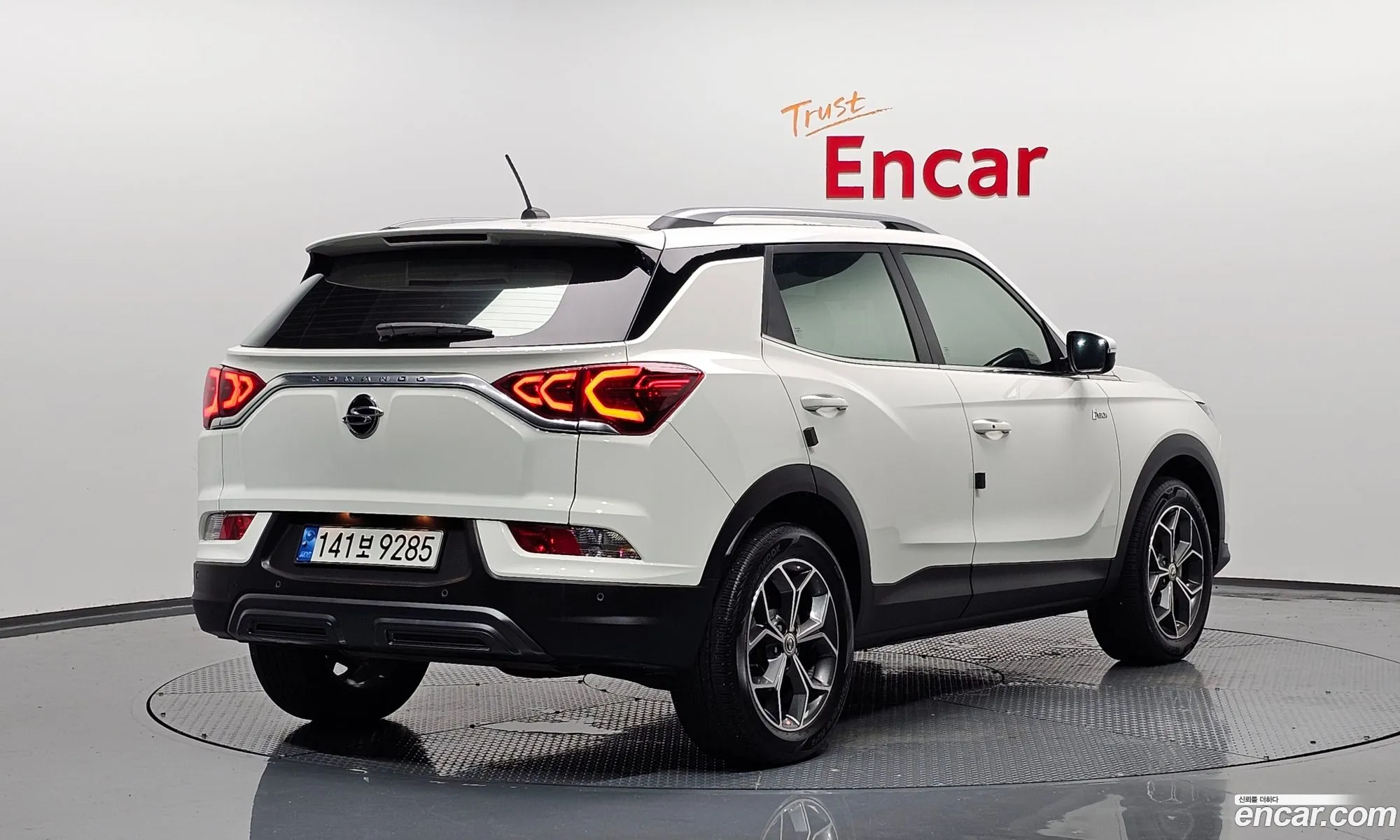 Kg Mobility Ssangyong Beautiful Korando Gasoline 15 2Wd C5 Plus - фотография 7354835