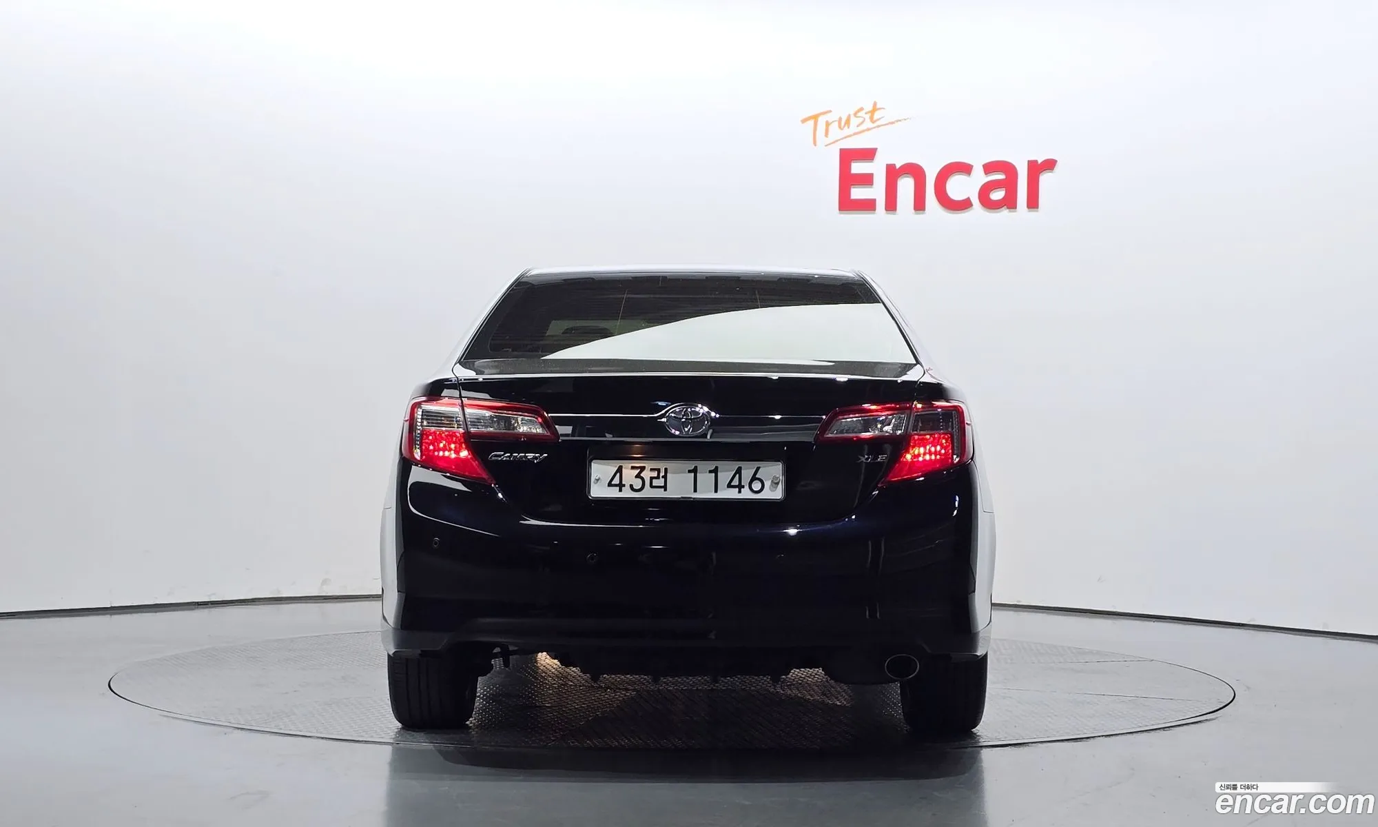 Toyota New Camry 25 Xle - фотография 15415683