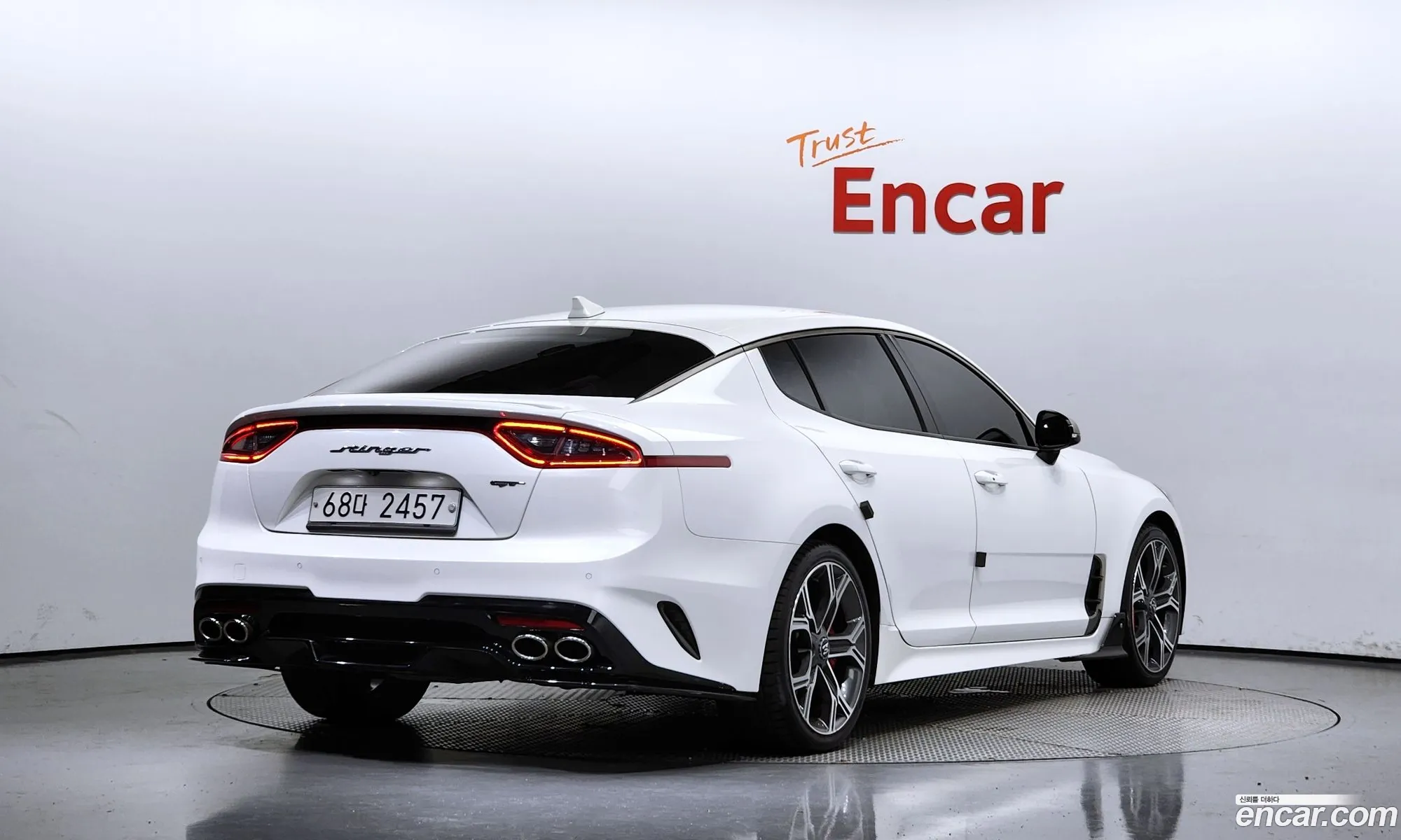 Kia Stinger 20 Turbo 2Wd Platinum - фотография 12608141