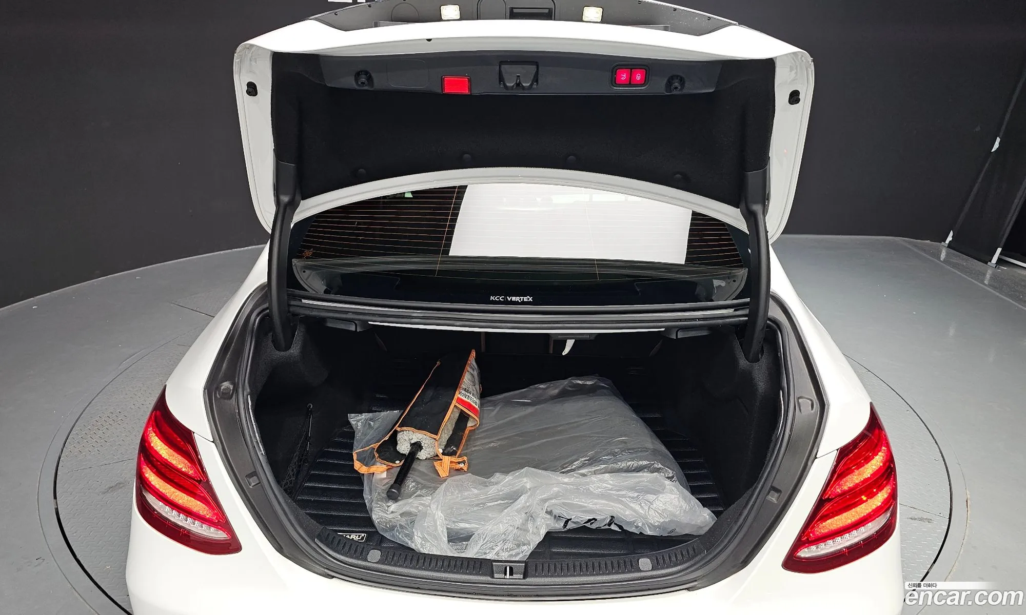 E-Class W213 E250 Avant-Garde - фотография 1060578