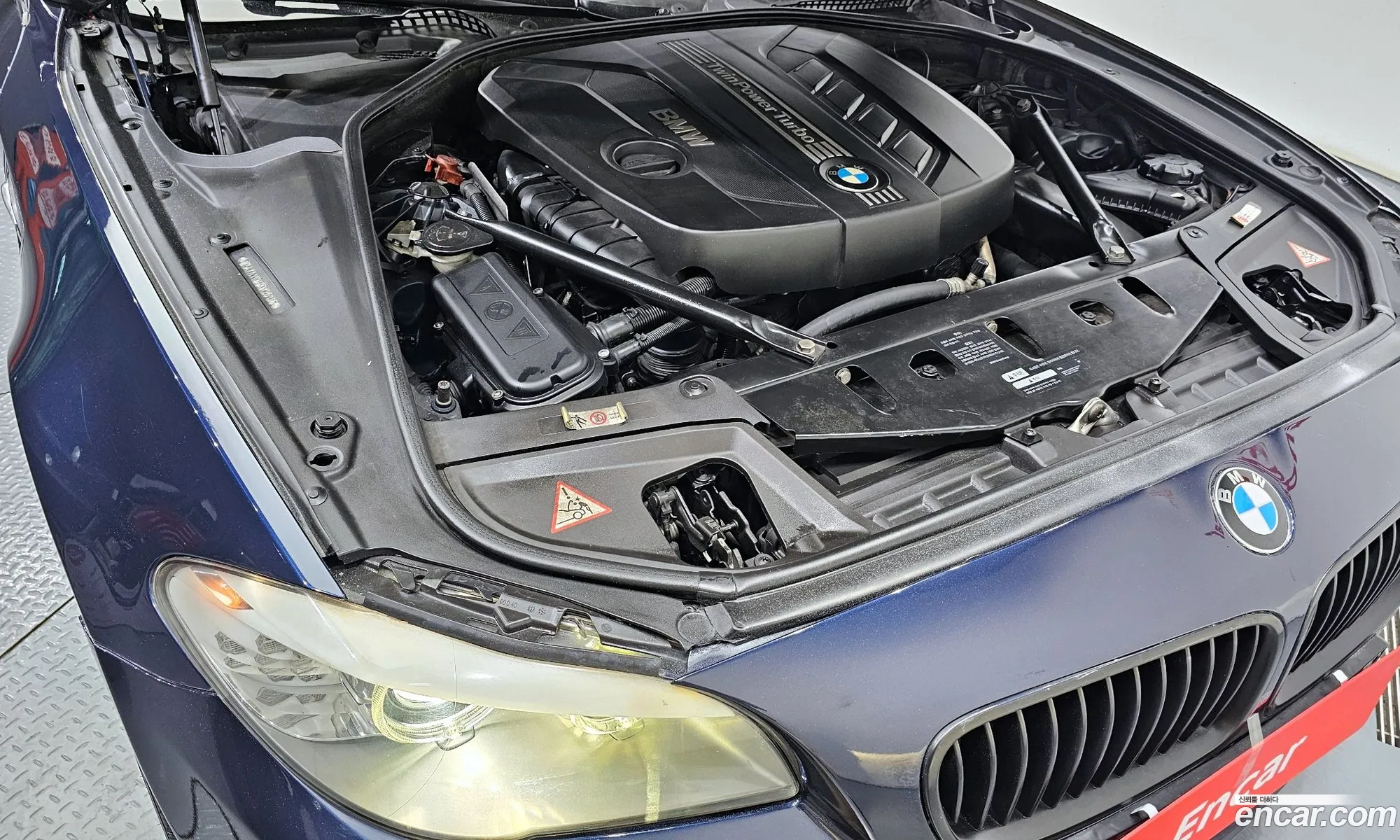 BMW 5 Series F10 525D xDrive - фотография 8709520