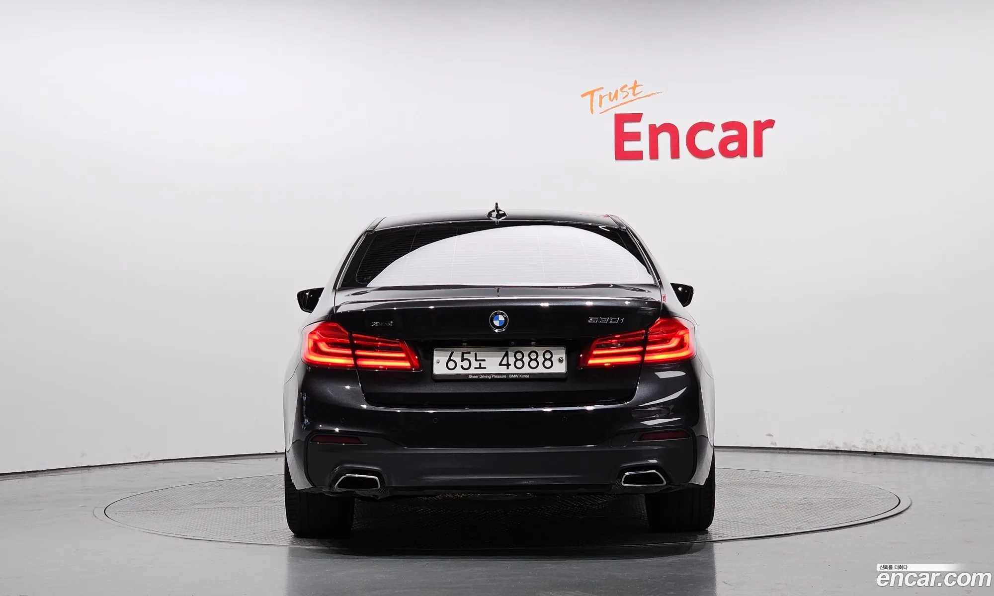 BMW 5 Series G30 530I xDrive M Sport Plus - фотография 6311384