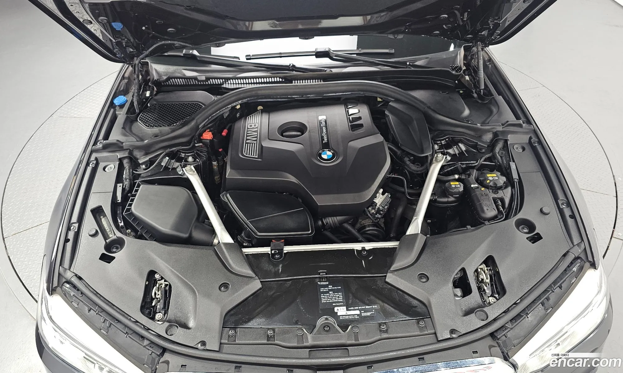 BMW 5 Series G30 530I xDrive M Sport Plus - фотография 6311386