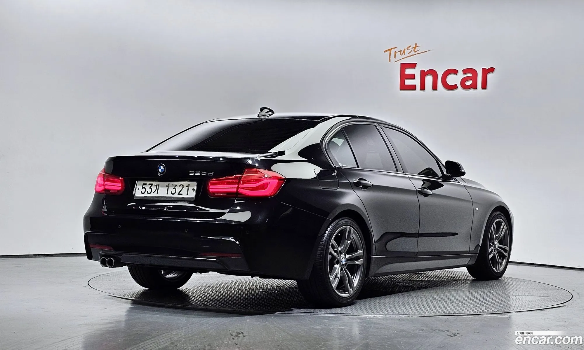 BMW 3 Series F30 320D M Sports - фотография 18542141