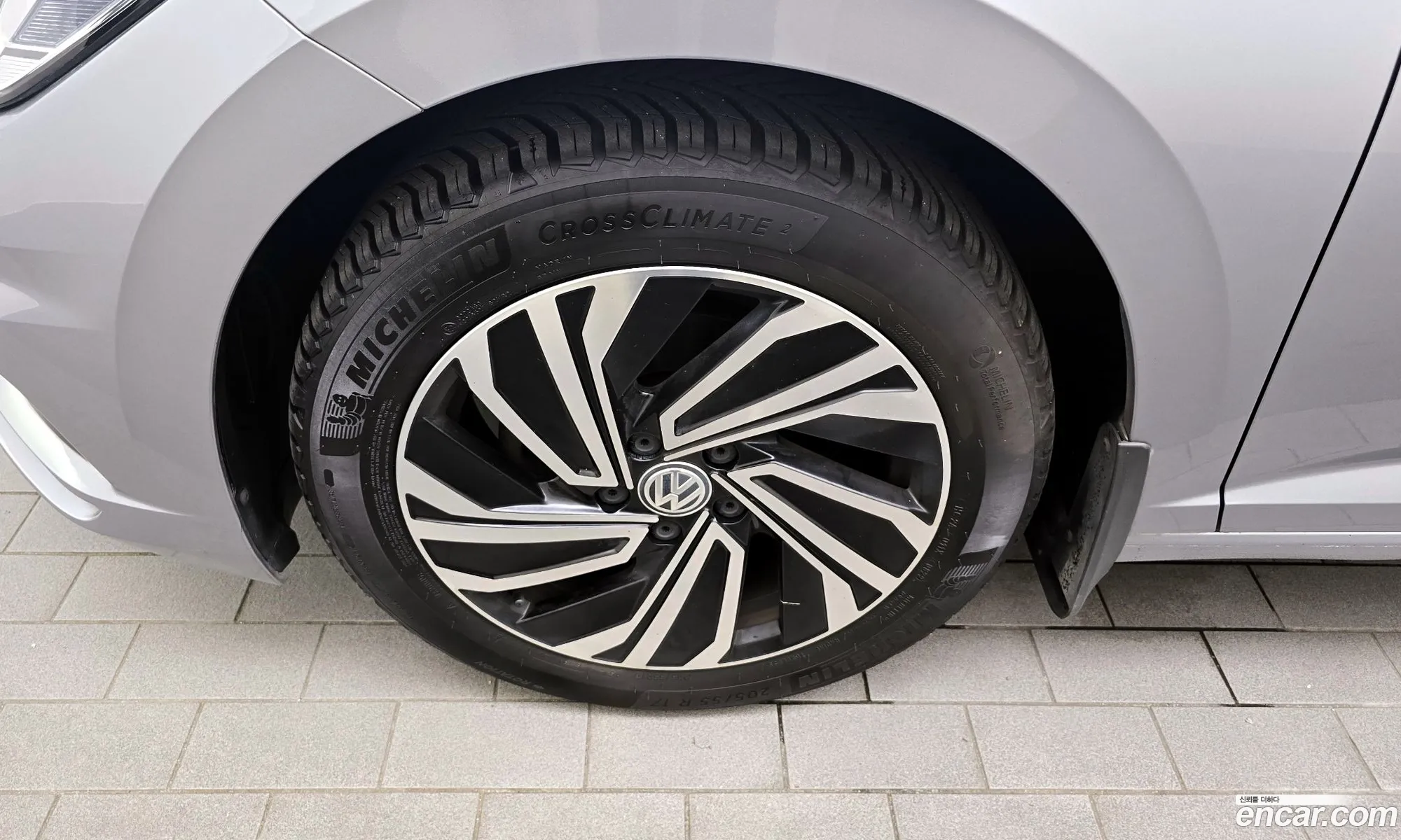 Volkswagen Jetta 7Th Generation 14 Tsi Premium - фотография 8189506