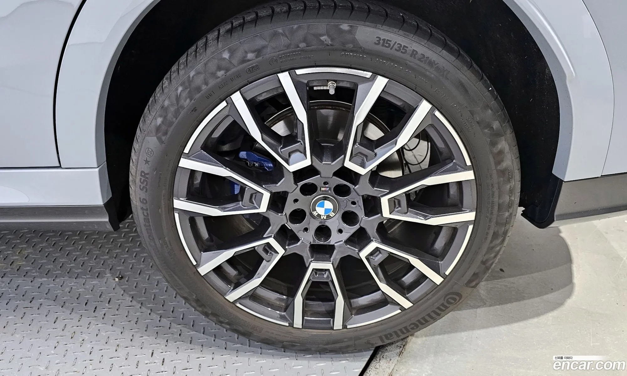 BMW X6 G06 xDrive40I M Sports - фотография 8455570