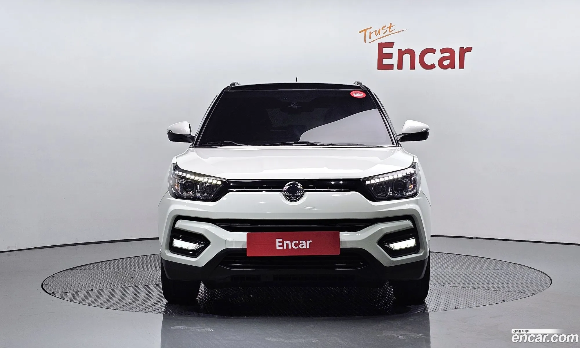Kg Mobility Ssangyong Tivoli Armor Gear Plus 2Wd - фотография 7448889