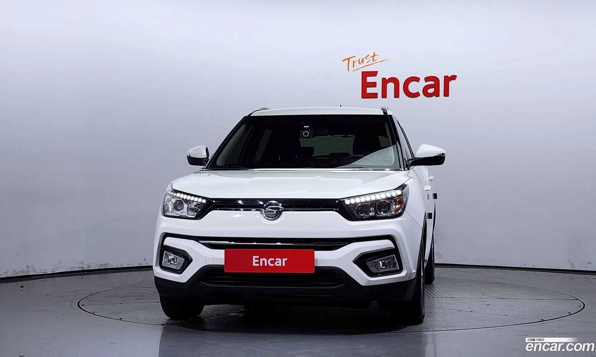 Kg Mobility Ssangyong Tivoli Armor Vx 2Wd - фотография 6778867