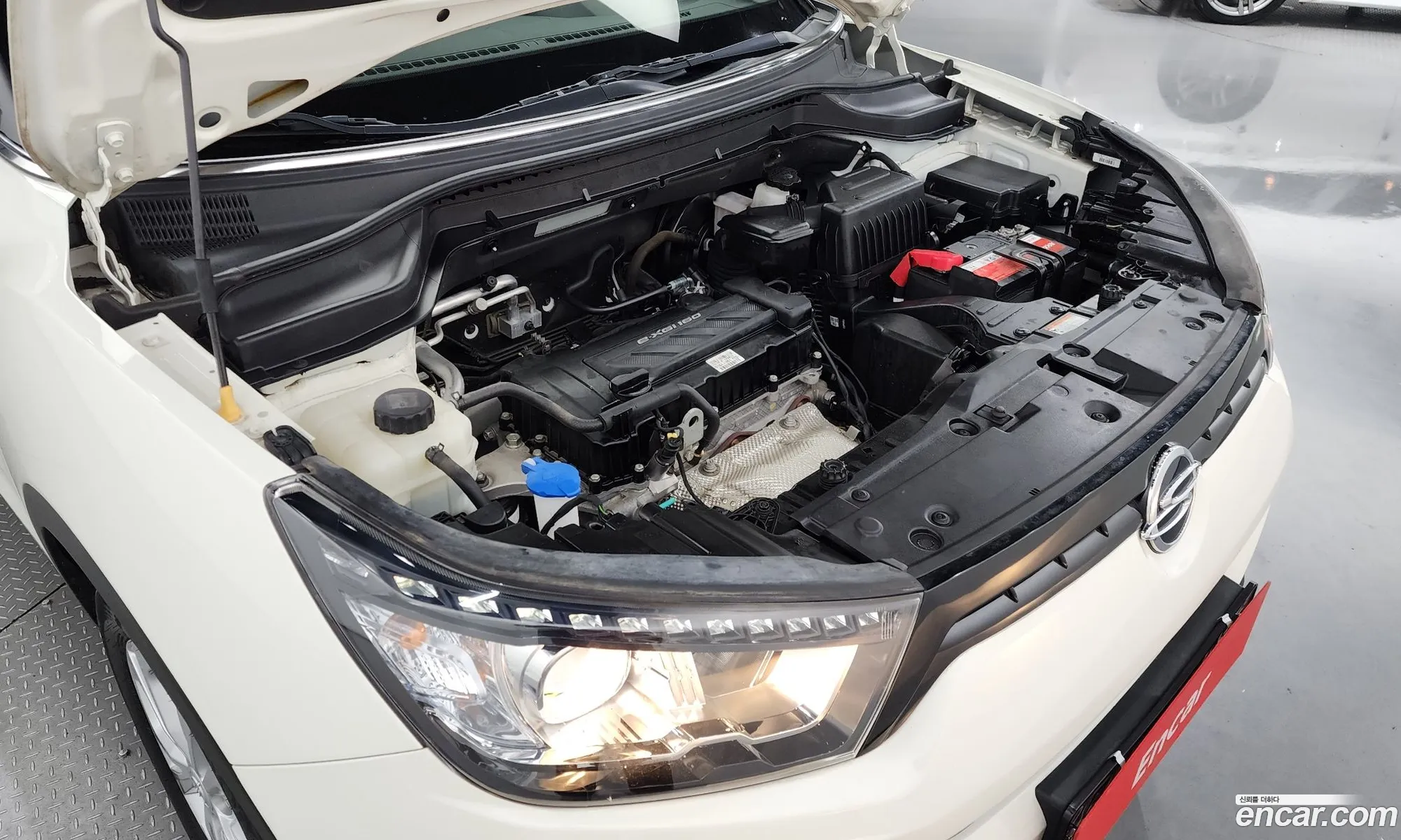 Kg Mobility Ssangyong Tivoli Armor Vx 2Wd - фотография 6778870