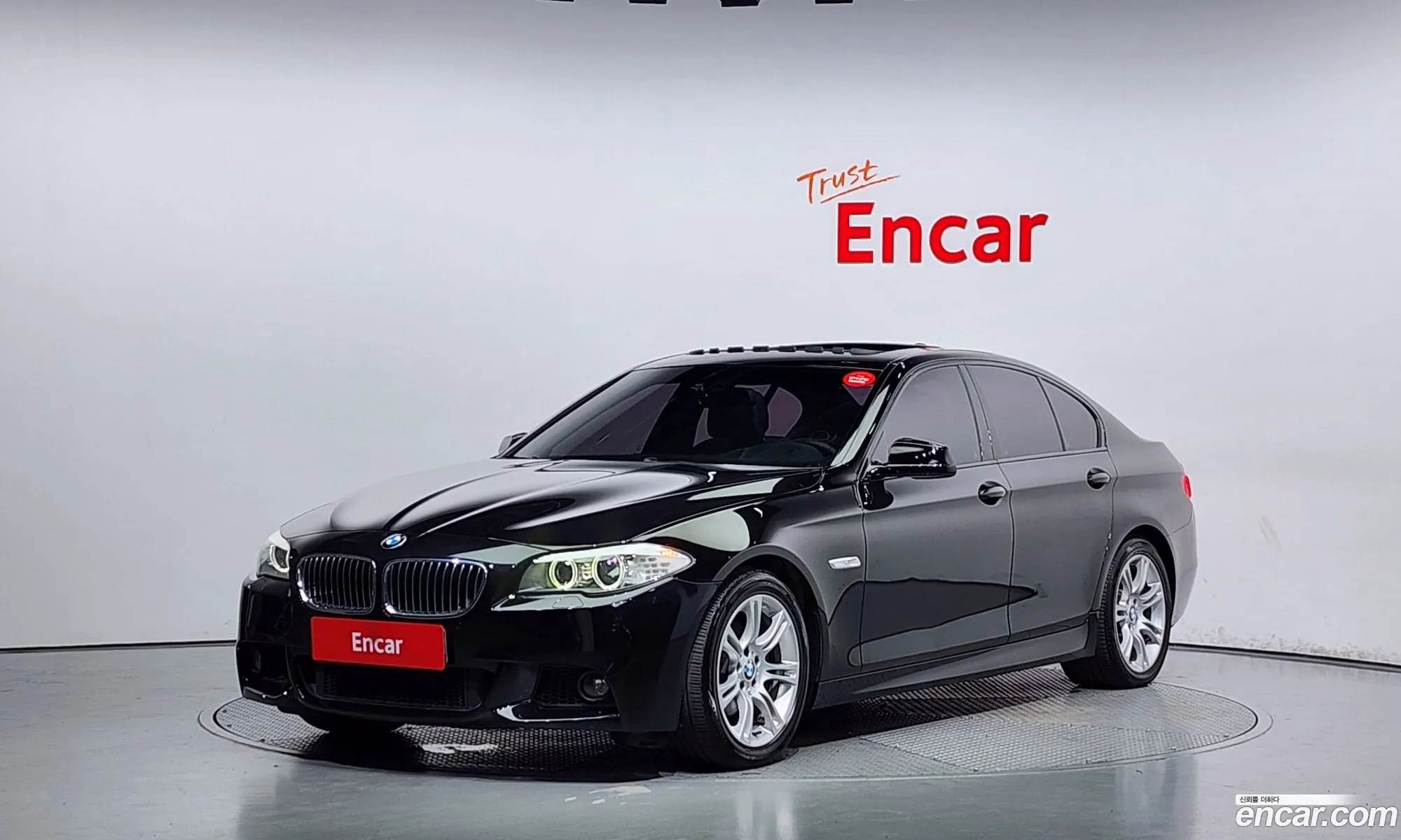 BMW 5 Series F10 520D M Sports - фотография 6741318