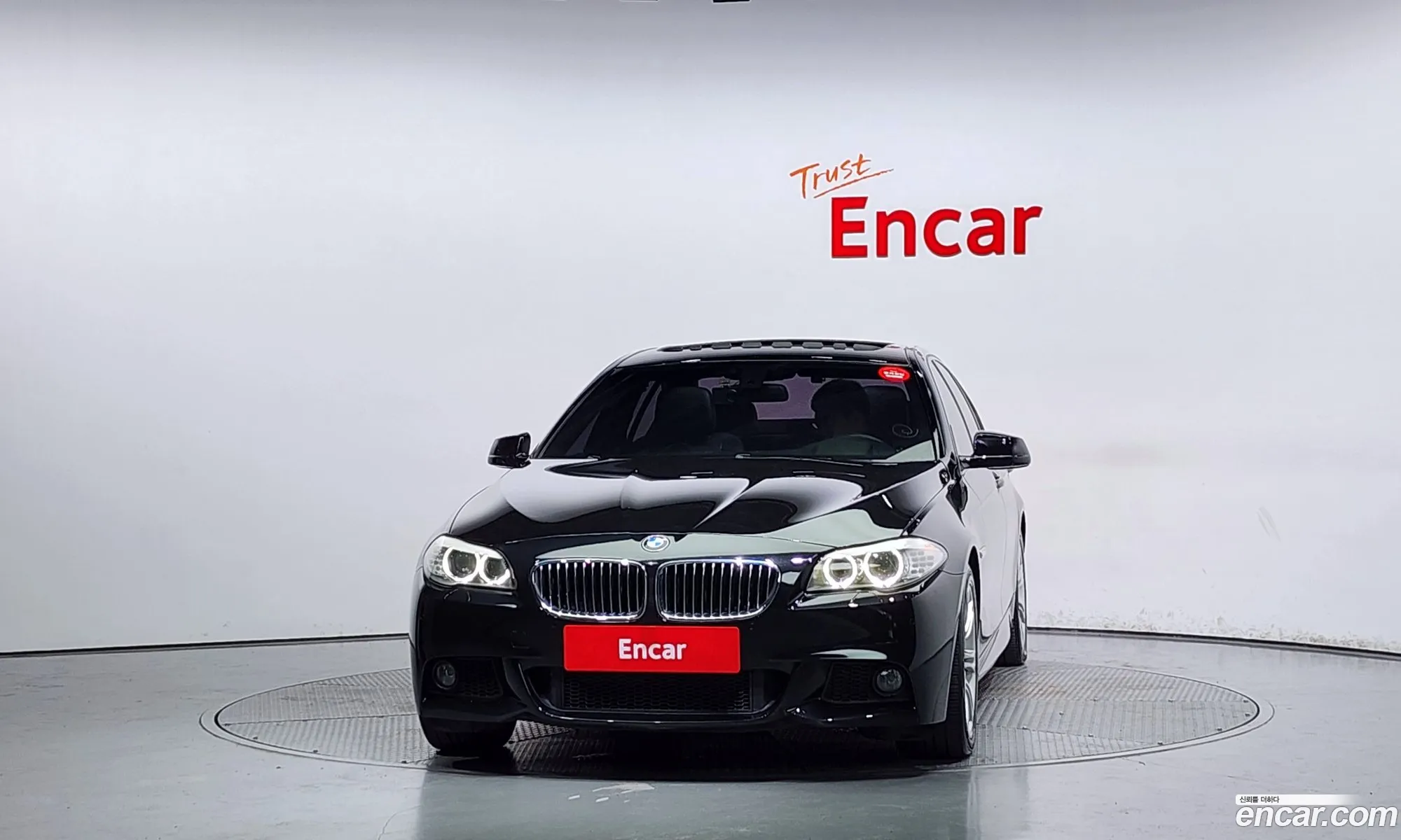 BMW 5 Series F10 520D M Sports - фотография 6741320