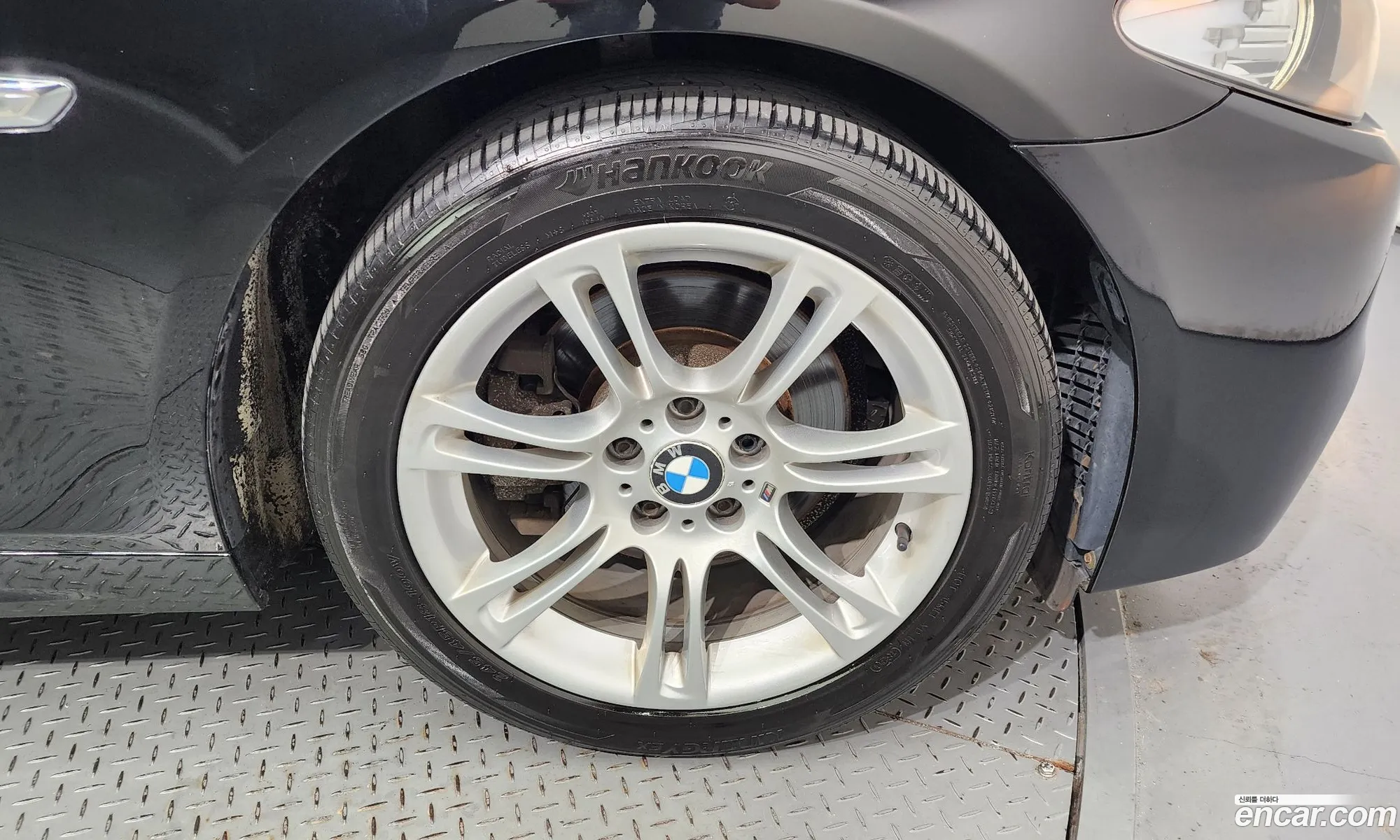 BMW 5 Series F10 520D M Sports - фотография 6741322