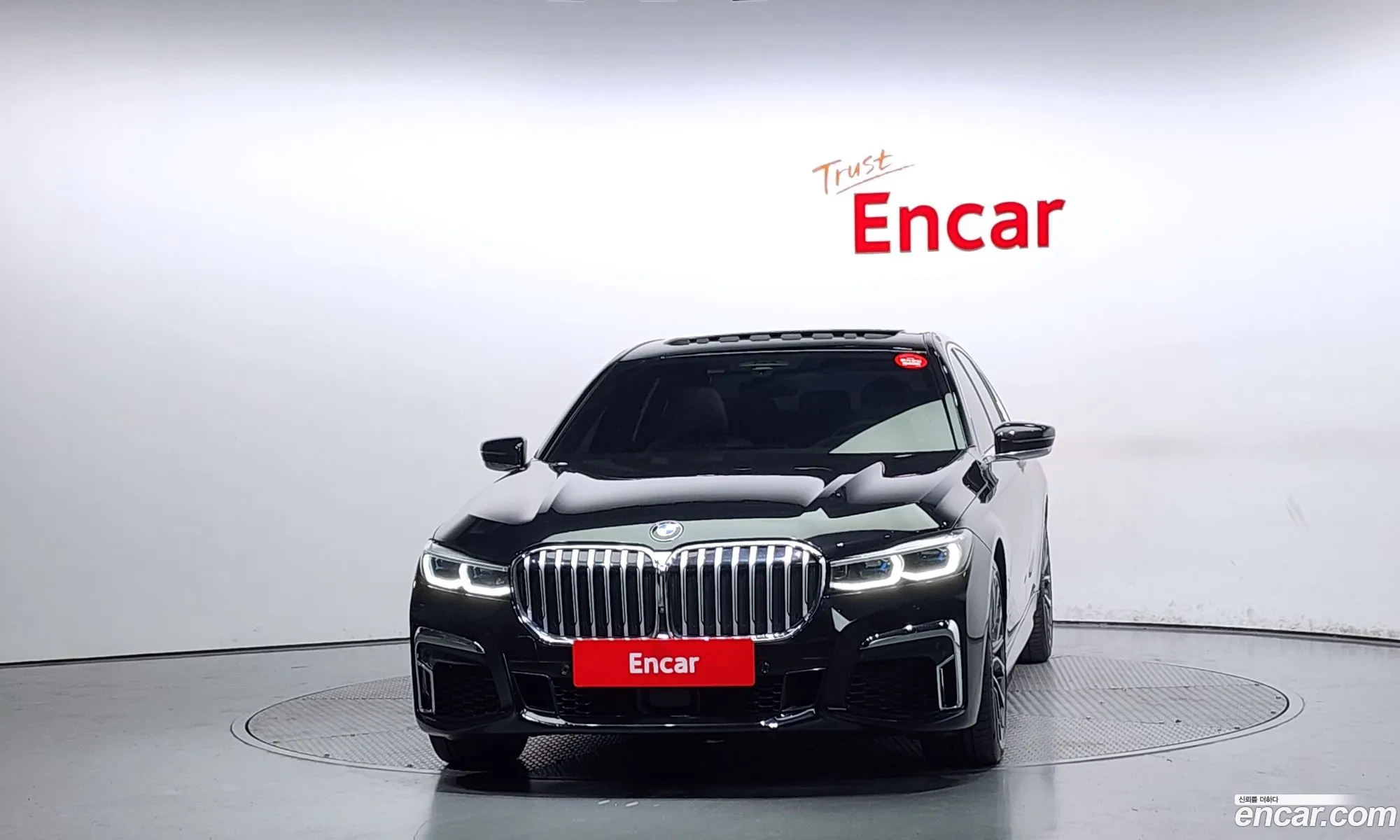 BMW 7 Series G11 730D xDrive M Sports - фотография 8392349