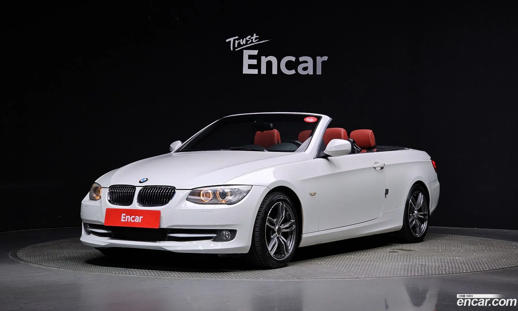 BMW 3 Series E90 328I Convertible - фотография 6585712