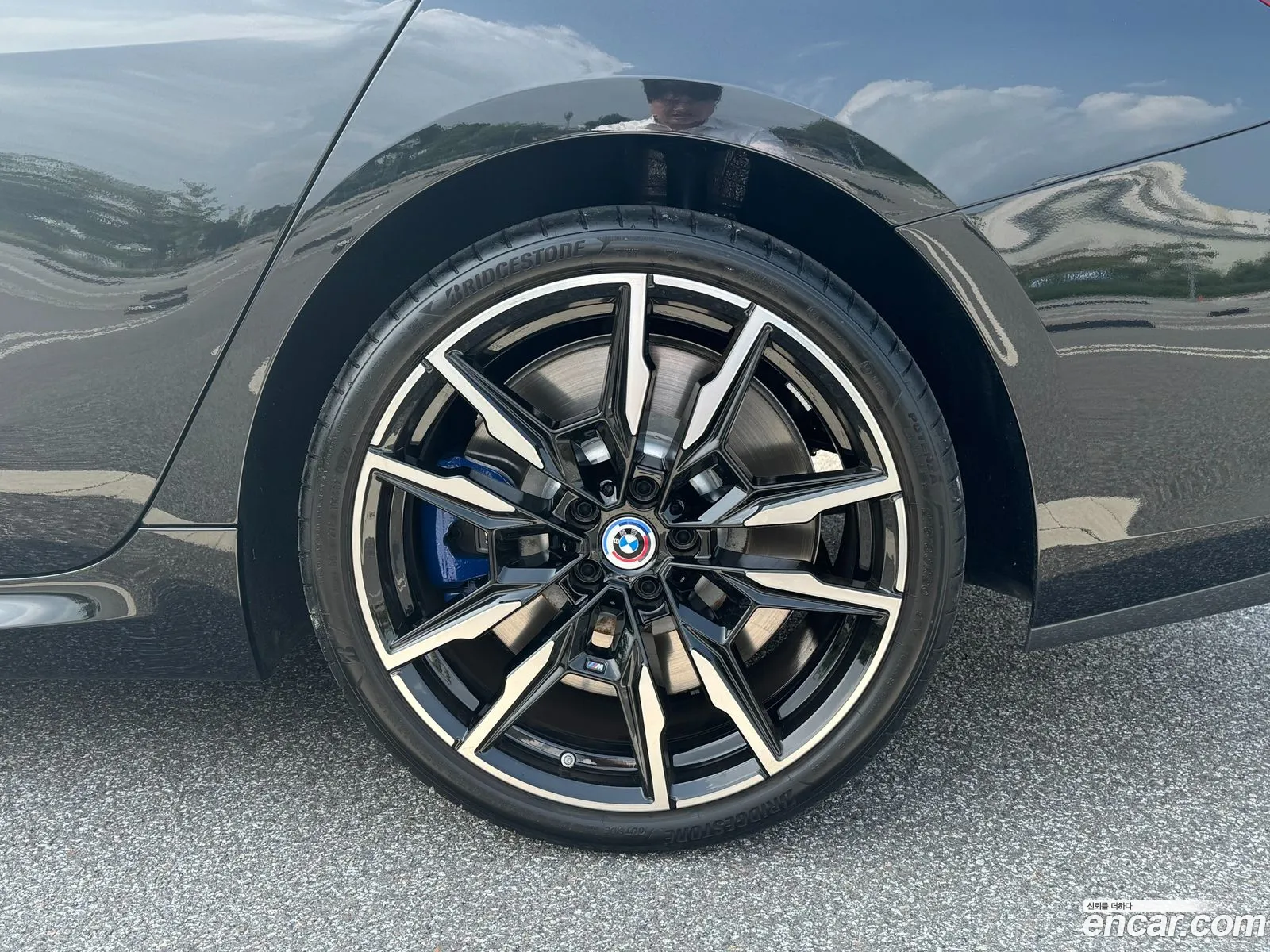 BMW 8 Series G15 M850I ​​xDrive Gran Coupe - фотография 12523365