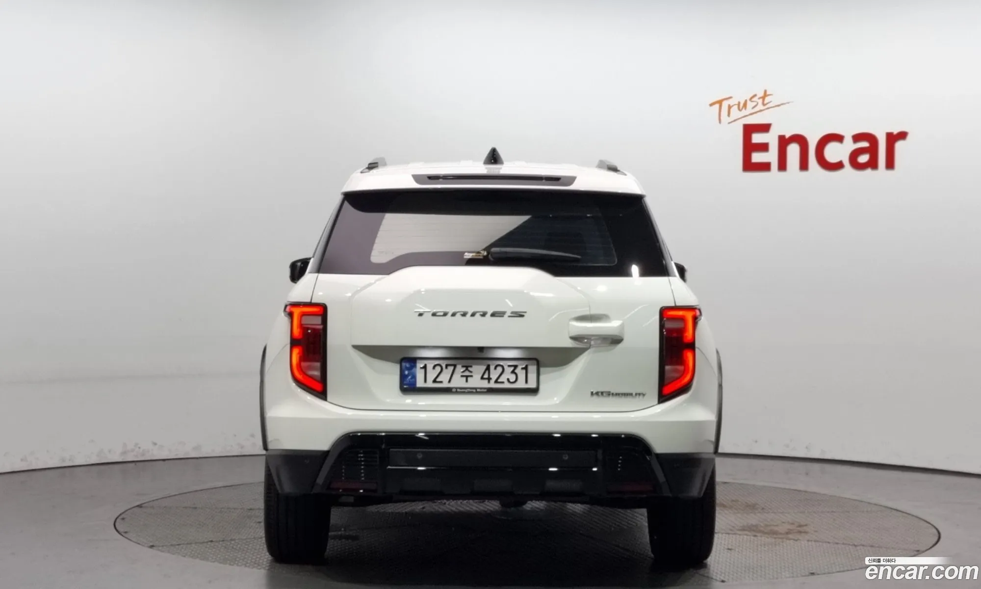 Kg Mobility Ssangyong Torres Gasoline 15 2Wd Black Edition - фотография 7350221
