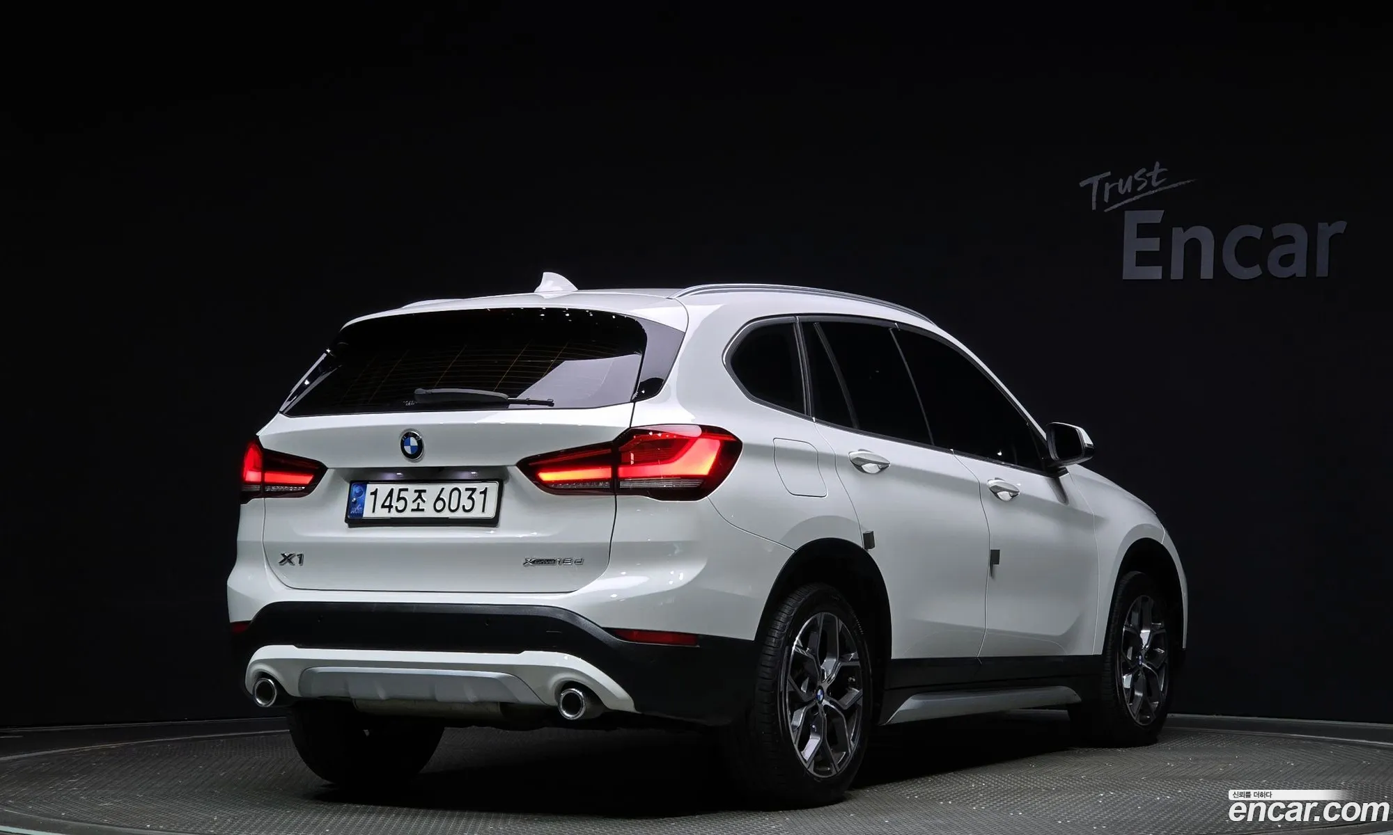 BMW X1 F48 xDrive 18D Xline - фотография 7227642